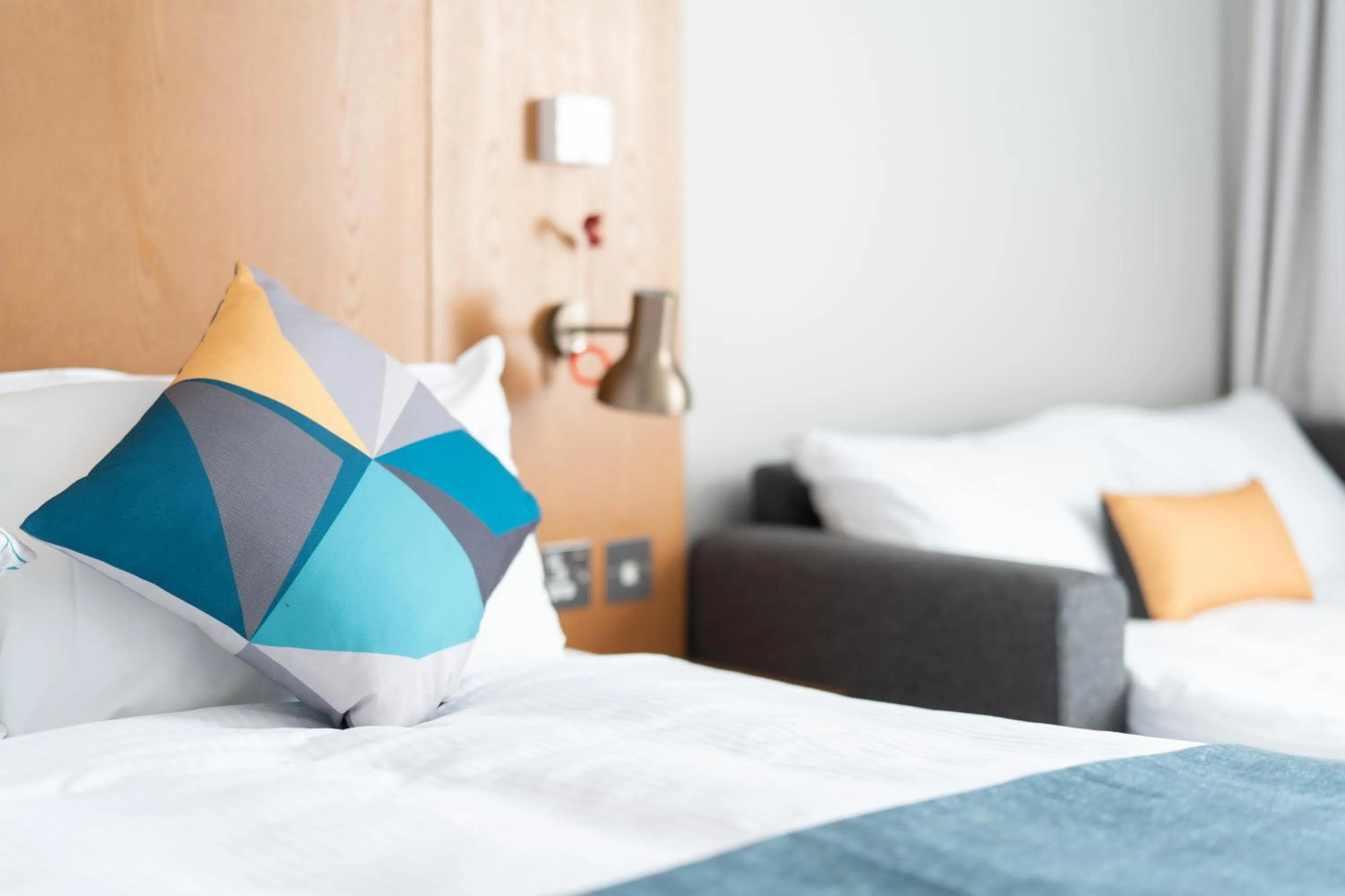 Photo of the whole room, Bed in Holiday Inn Bournemouth by IHG