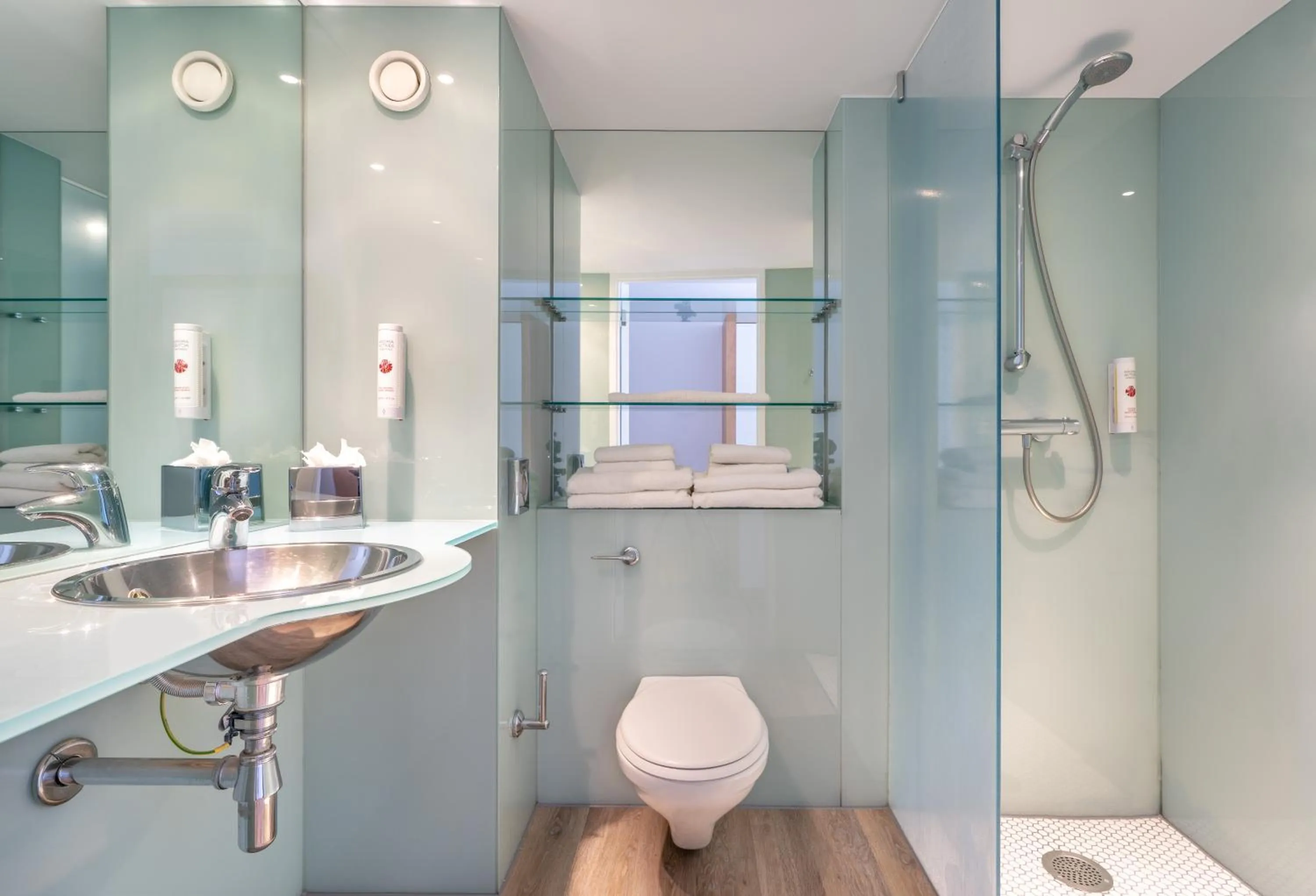 Toilet in Holiday Inn Bournemouth by IHG