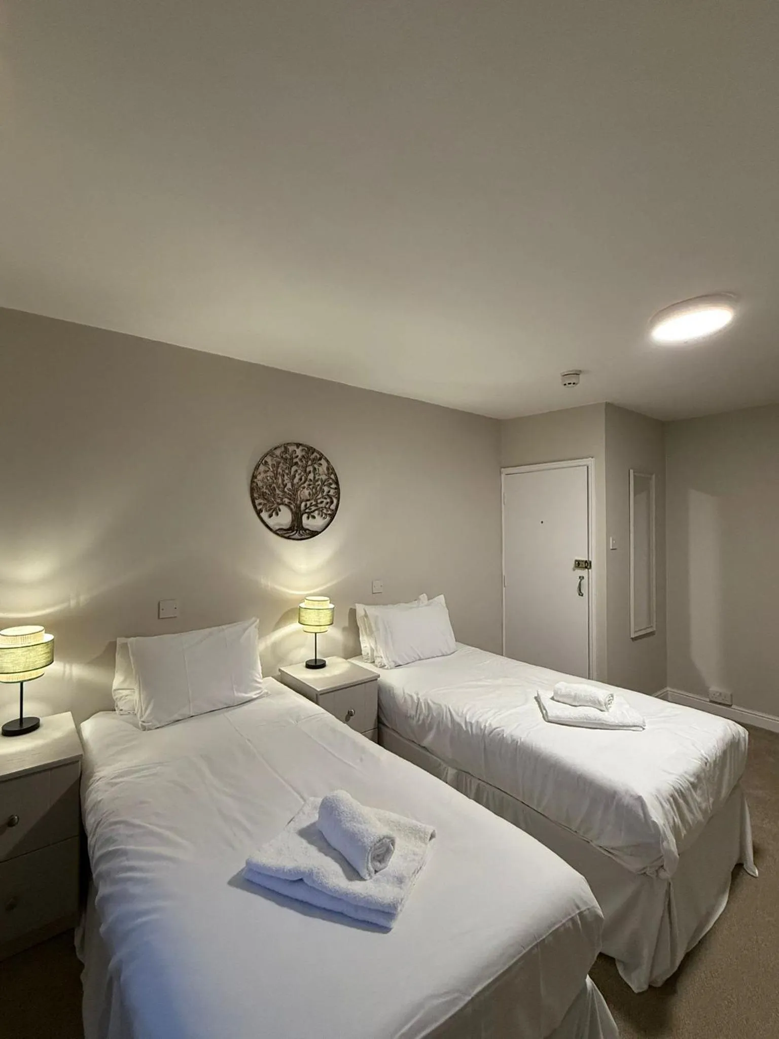 Bed in The Mary Arden Inn