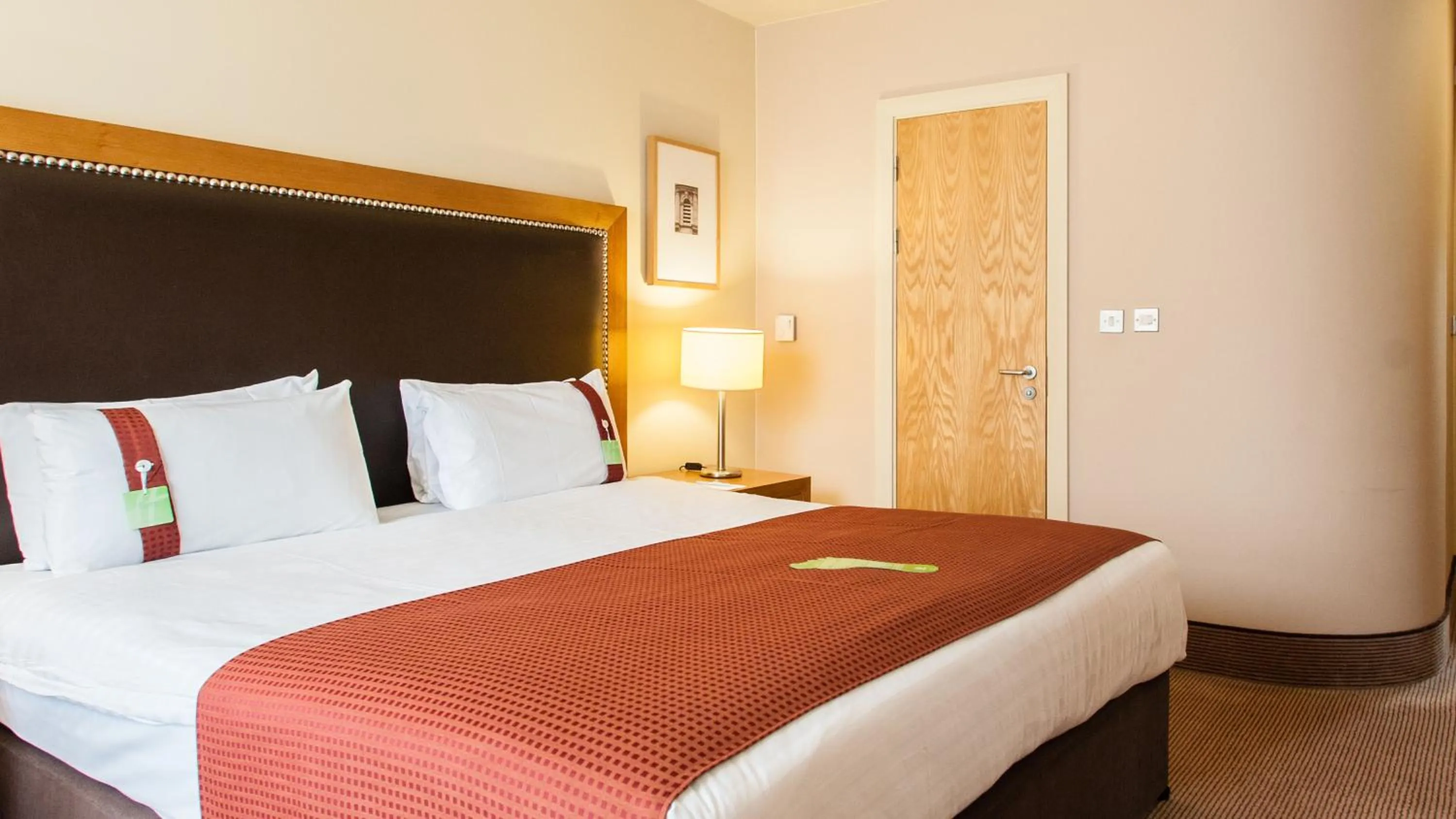 Photo of the whole room, Bed in Holiday Inn Dumfries by IHG