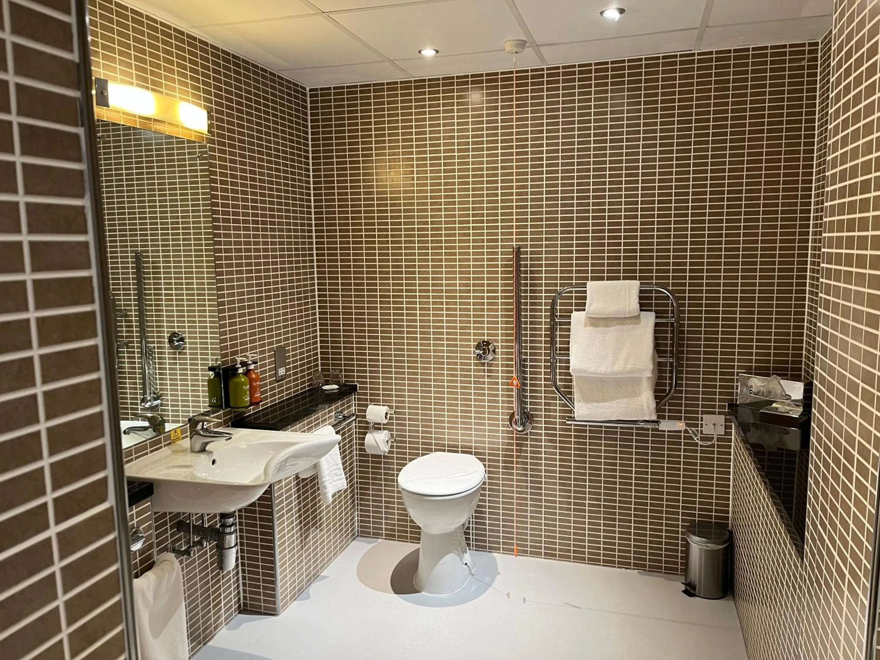 Bathroom in Holiday Inn Dumfries by IHG