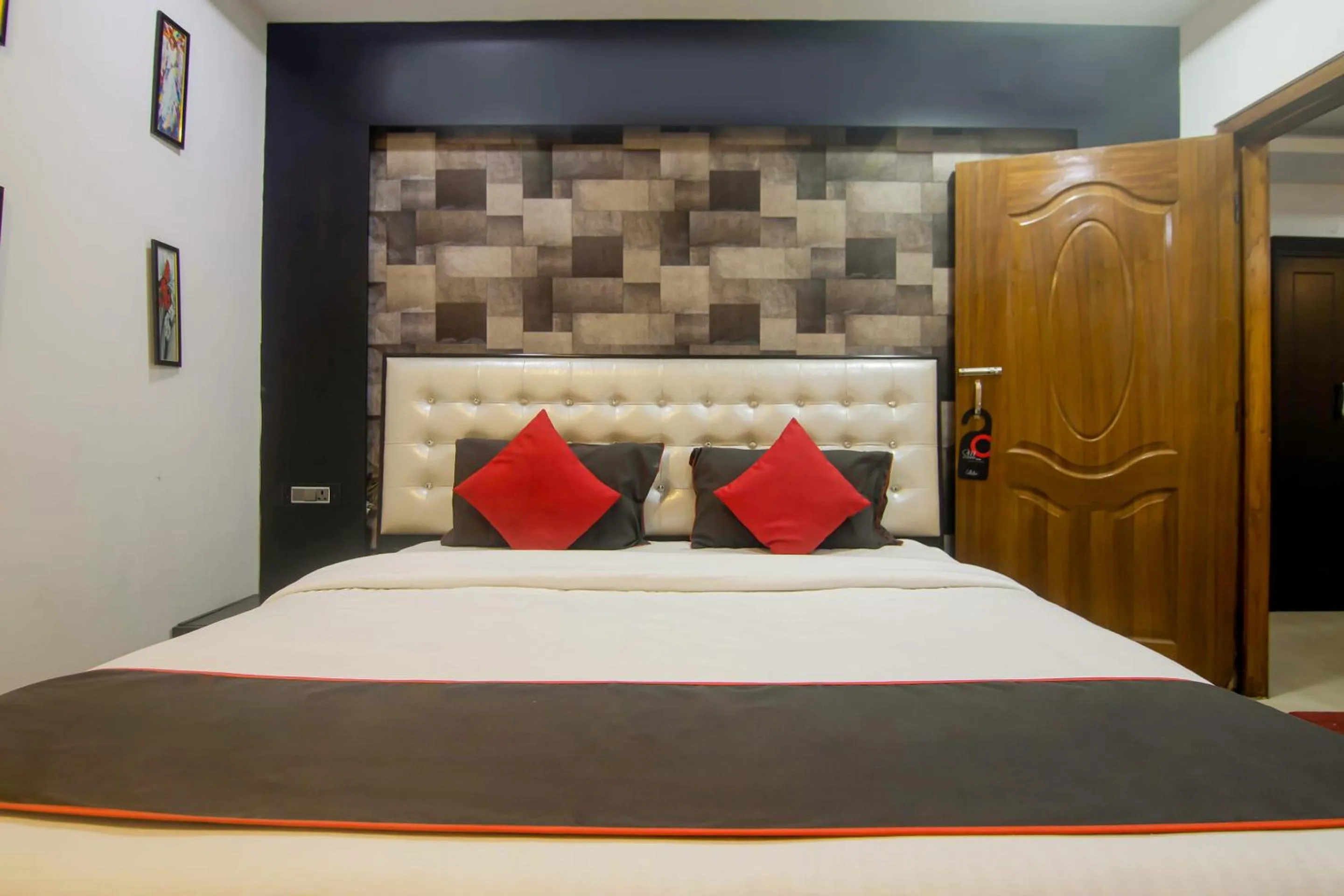 Bedroom in Collection O The Blu Bell Nizarapar Path