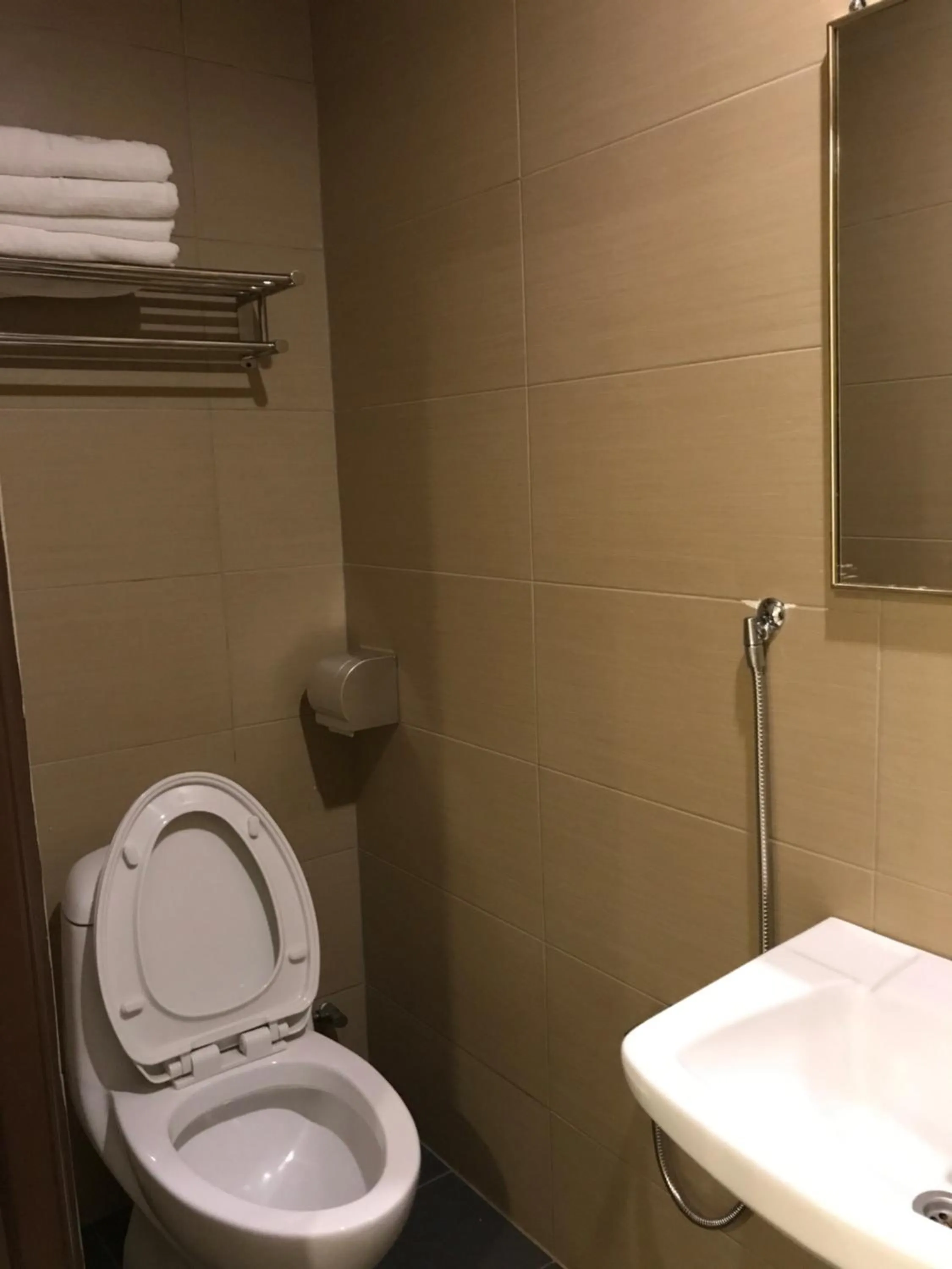 Toilet in Se One Hotel