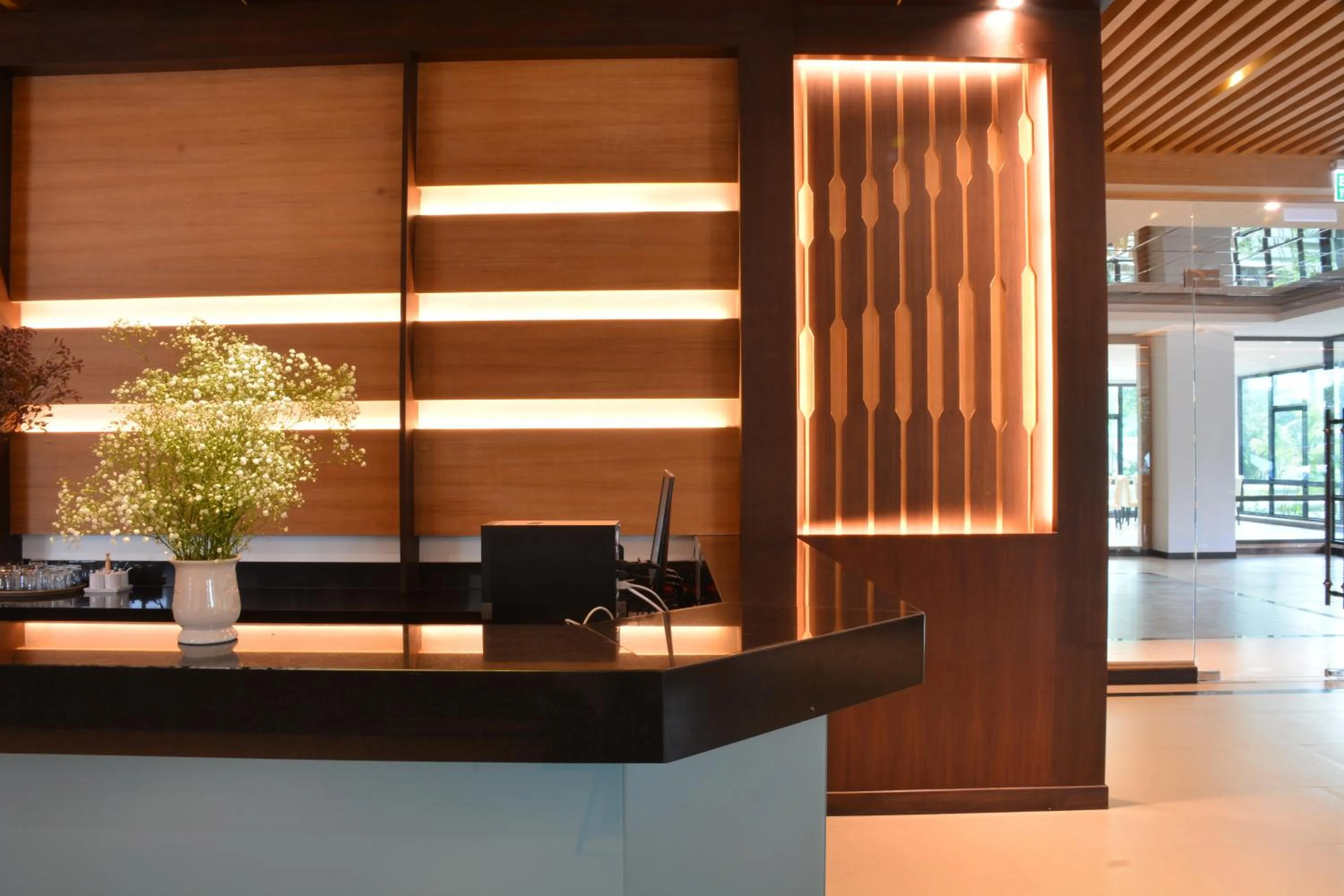 Restaurant/places to eat in Le Bali Resort & Spa