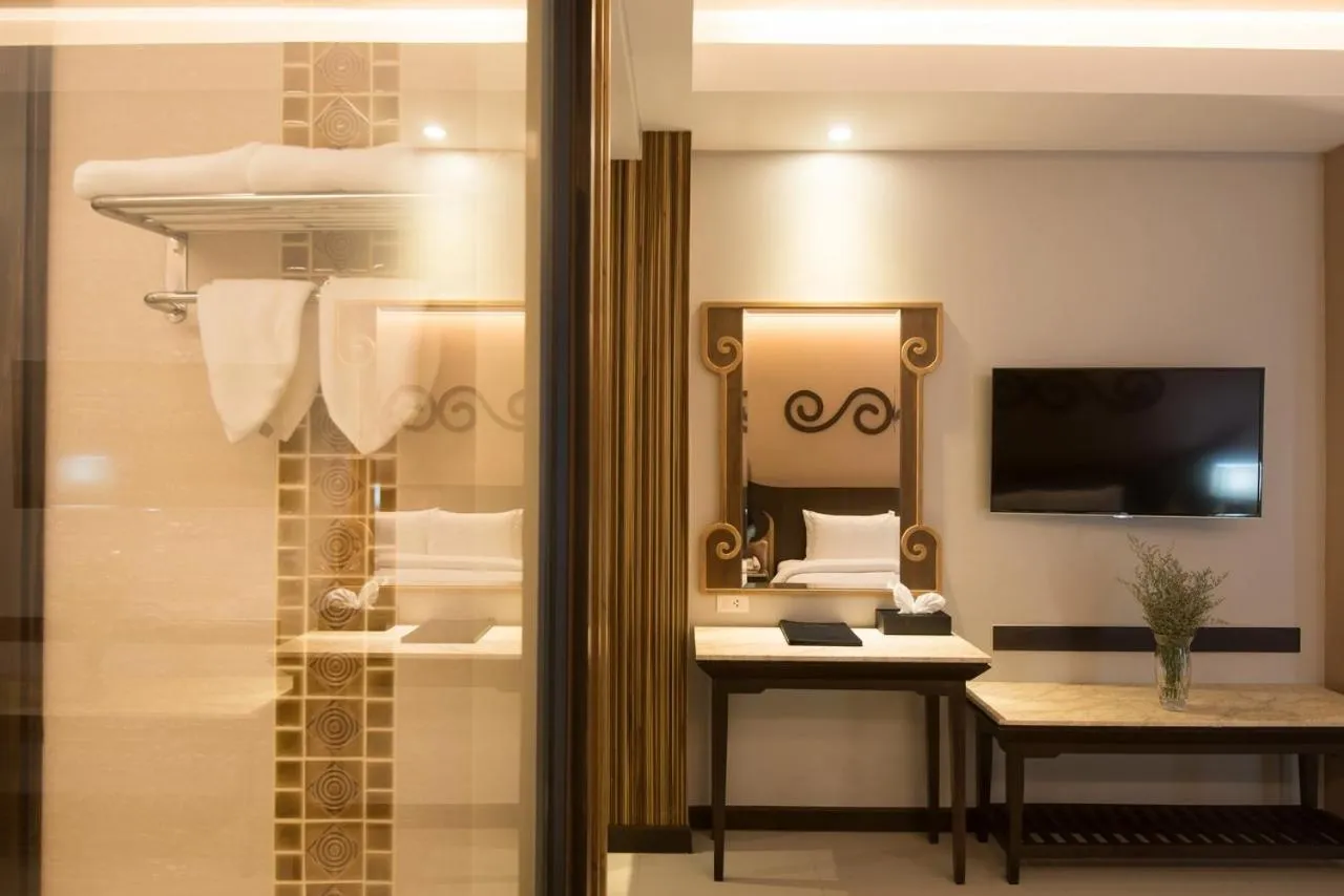 Shower in Le Bali Resort & Spa