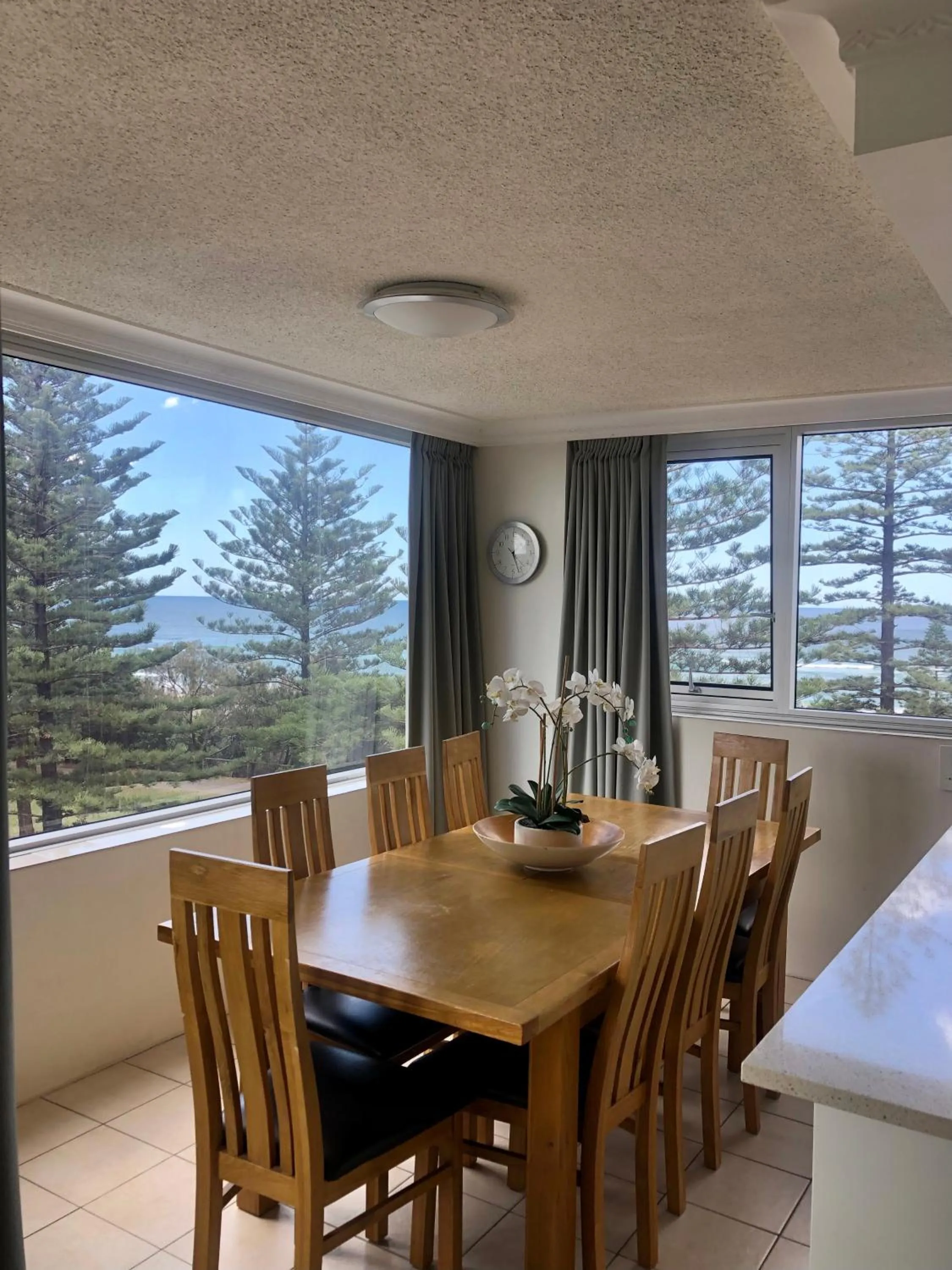 Oceania on Burleigh Beach