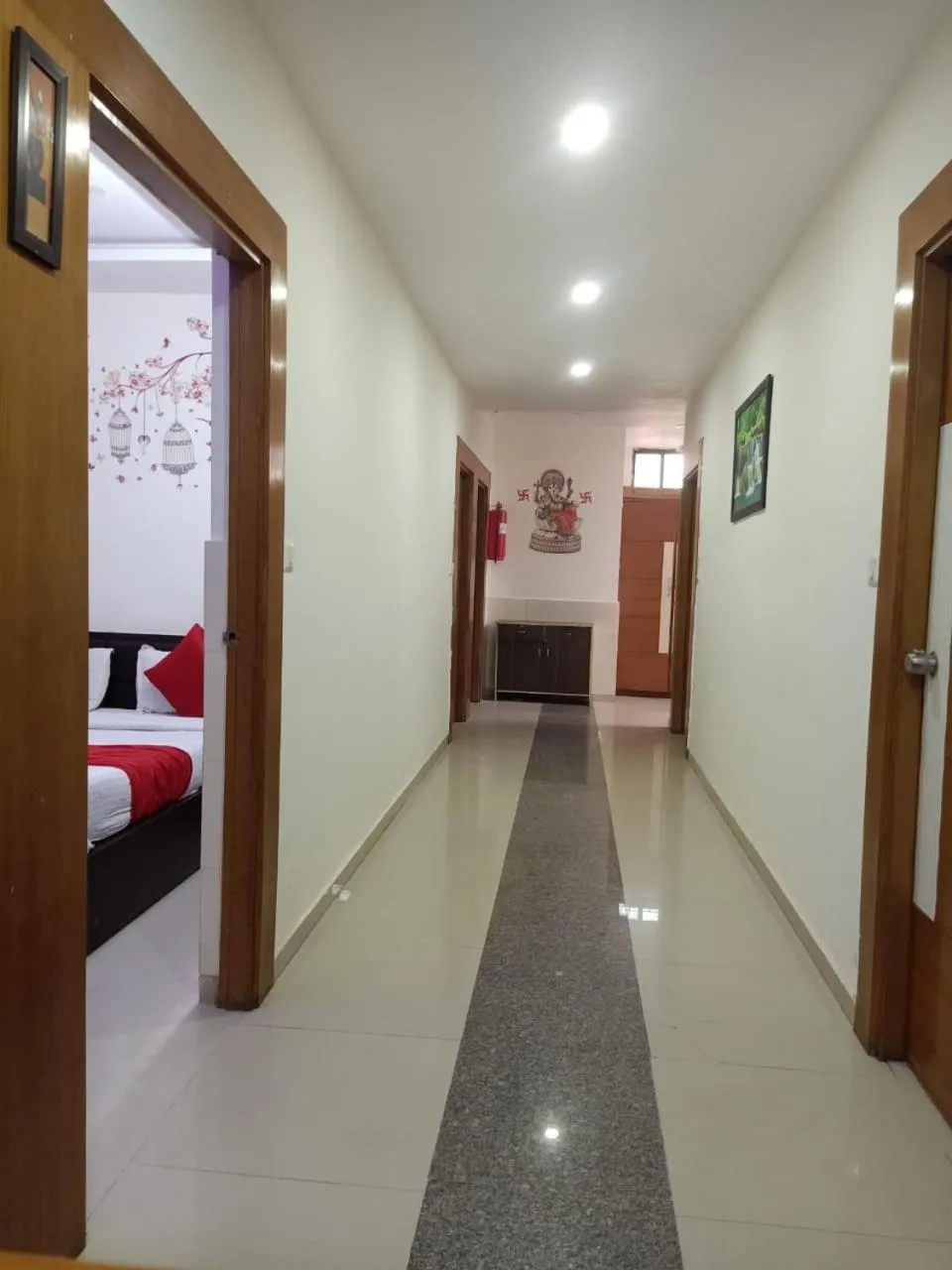 Hotel Gopi Palace