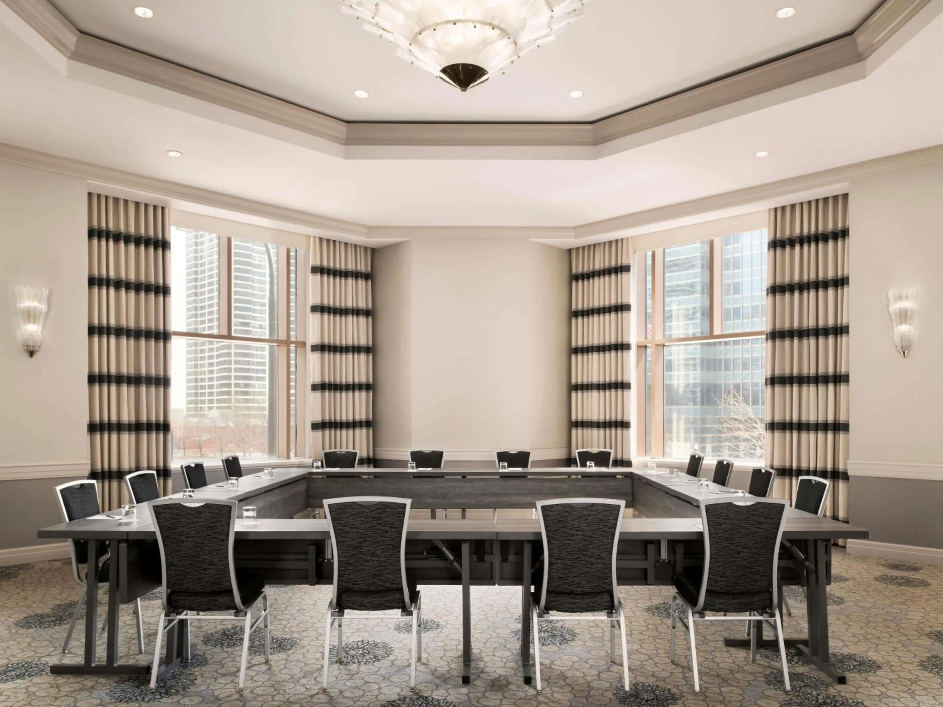 Meeting/conference room in Fairmont Chicago Millennium Park