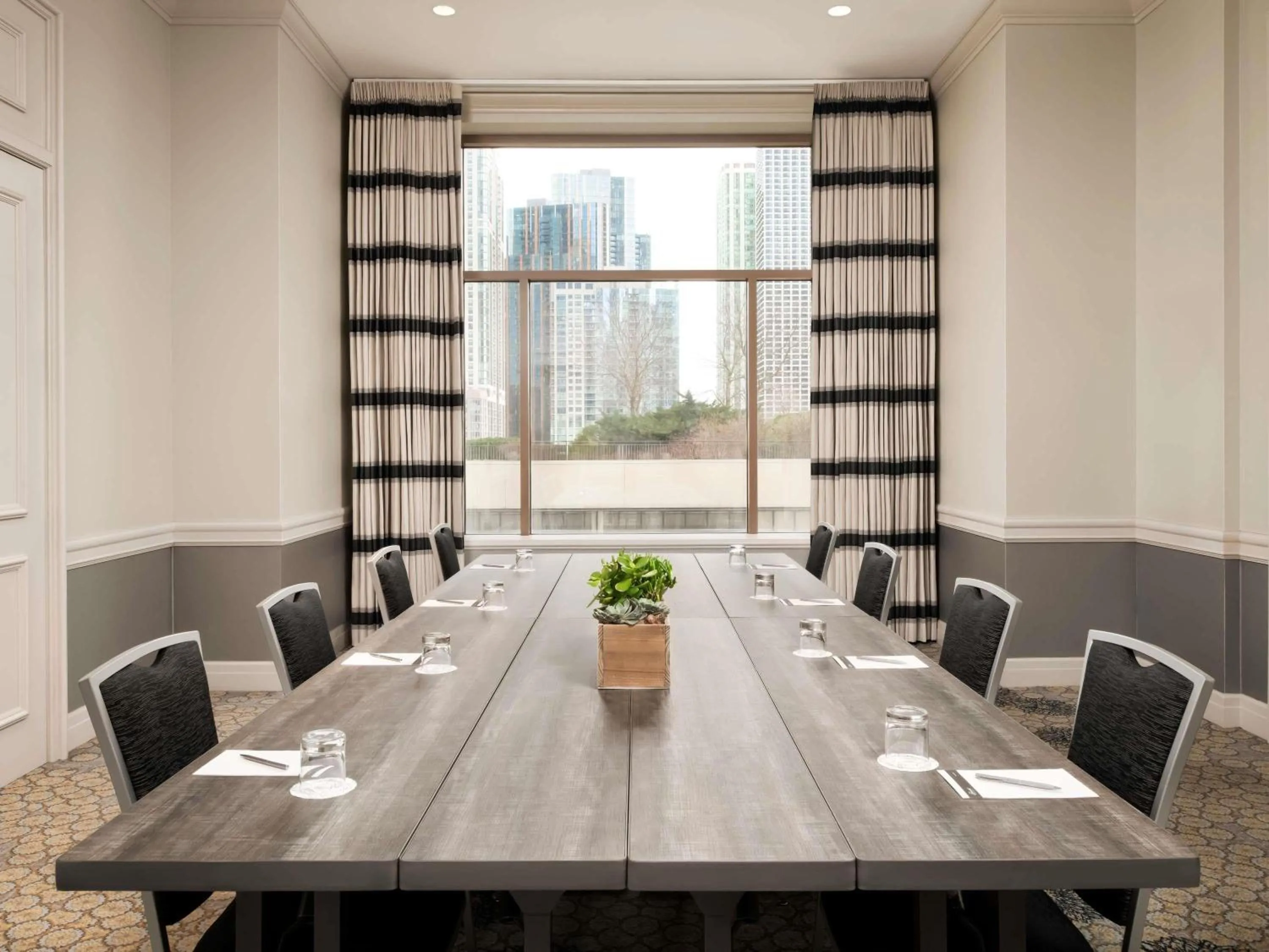 Meeting/conference room in Fairmont Chicago Millennium Park