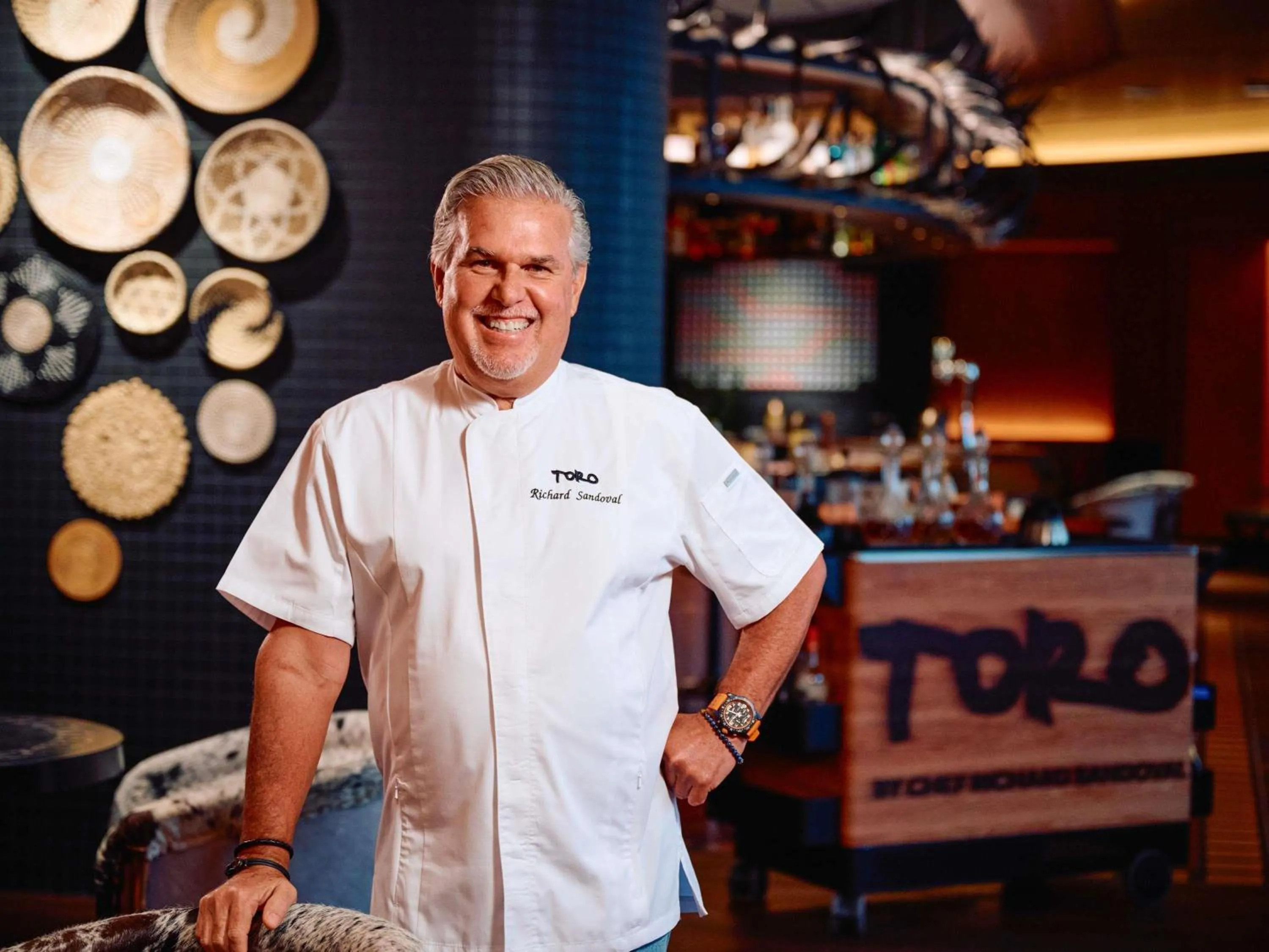 Restaurant/places to eat in Fairmont Chicago Millennium Park