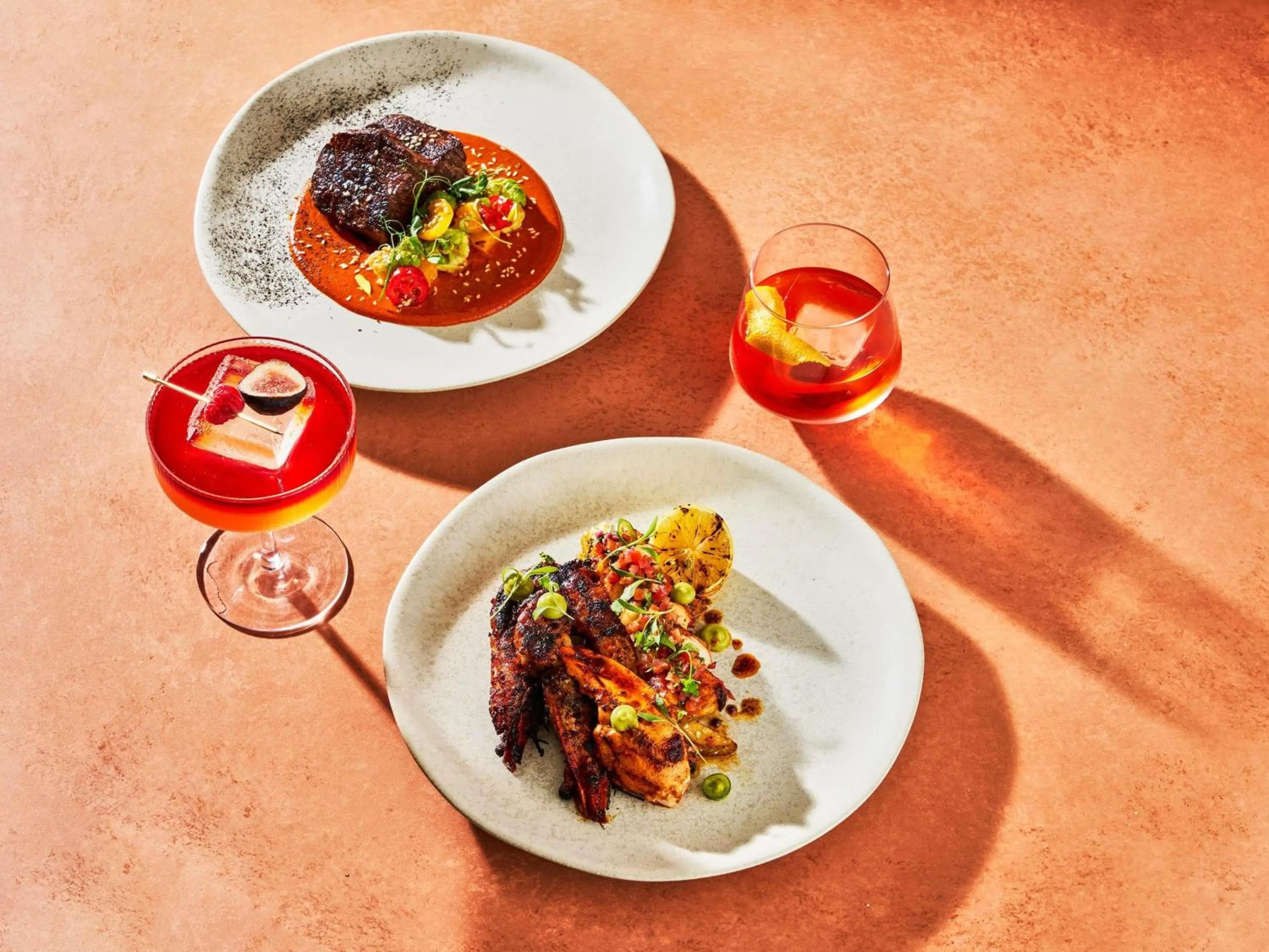 Restaurant/places to eat in Fairmont Chicago Millennium Park