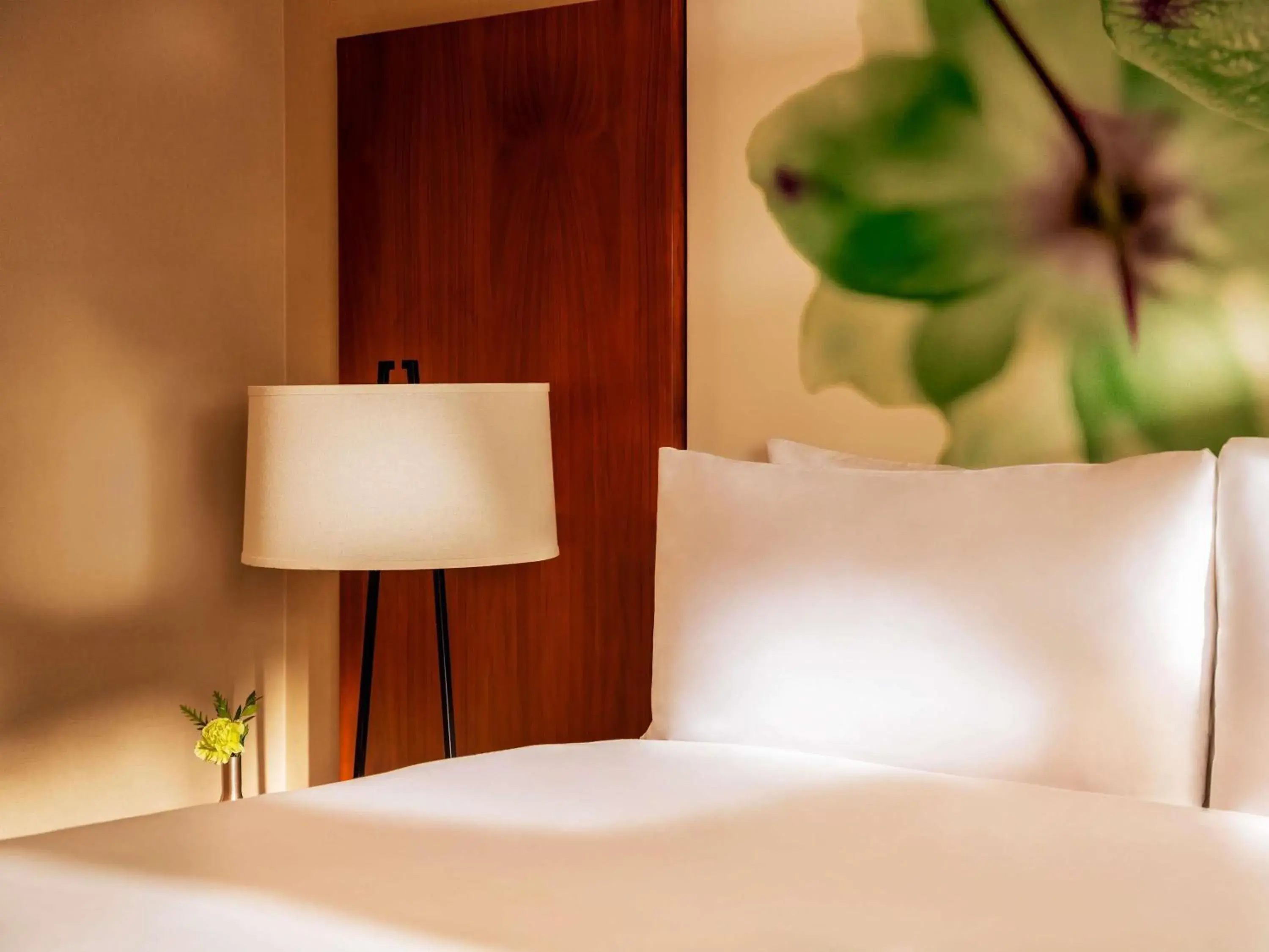 Bedroom, Bed in Fairmont Chicago Millennium Park Bedroom, Bed in Fairmont Chicago Millennium Park