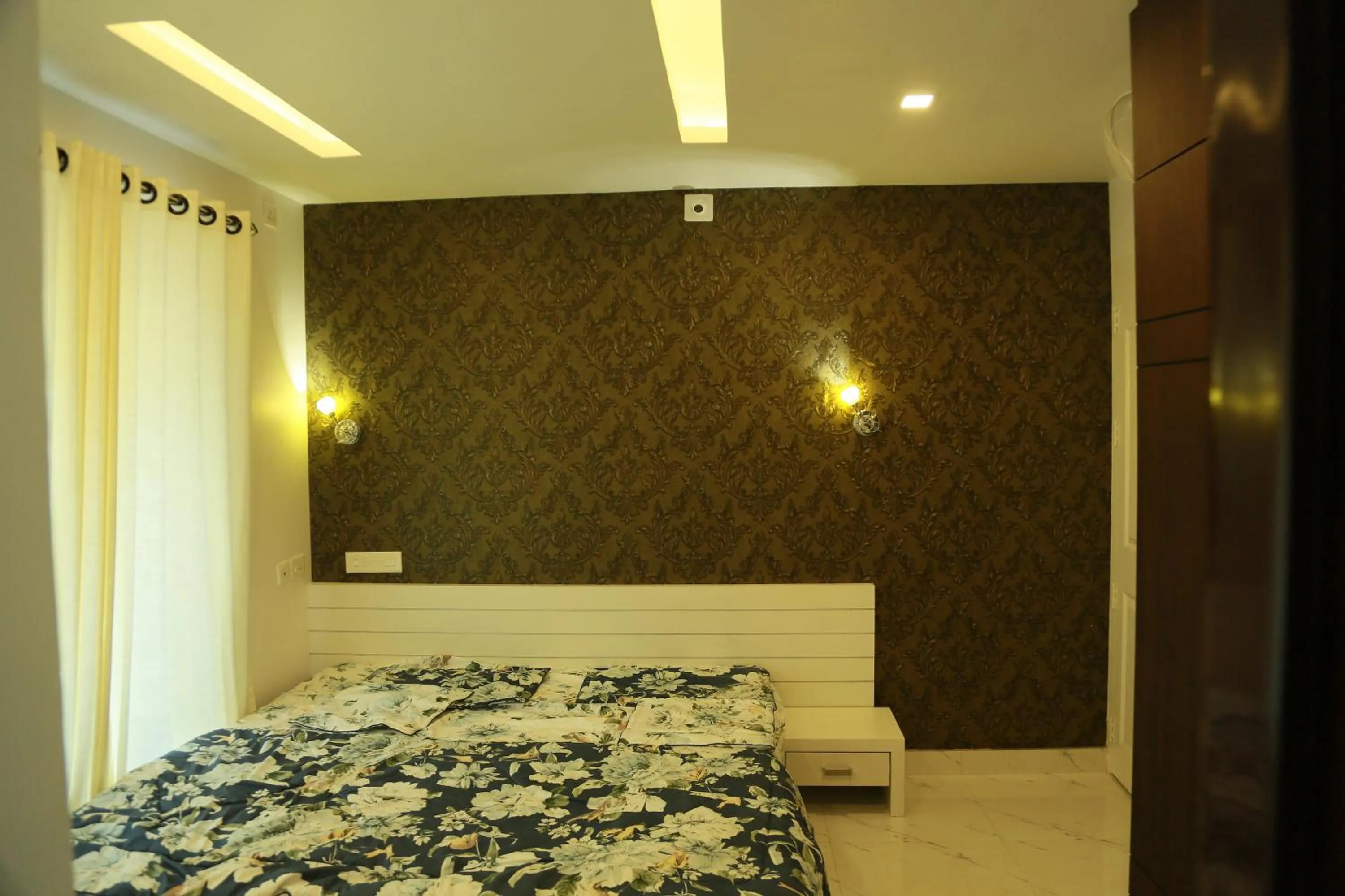 Bedroom in SRM Tower Residency