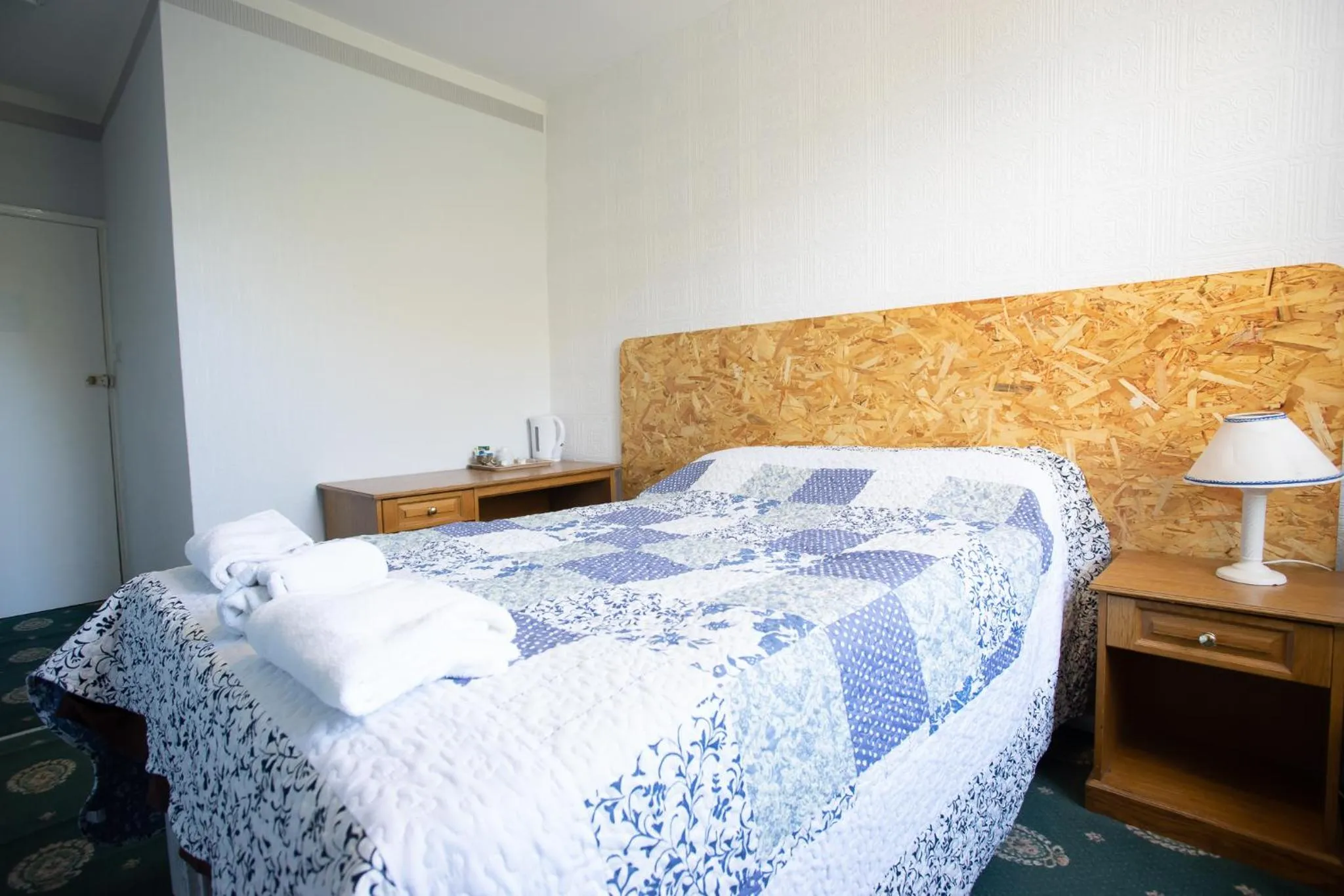 Bed in The Carlton Hotel