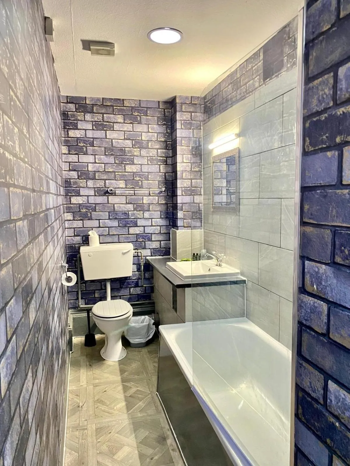 Shower in The Carlton Hotel