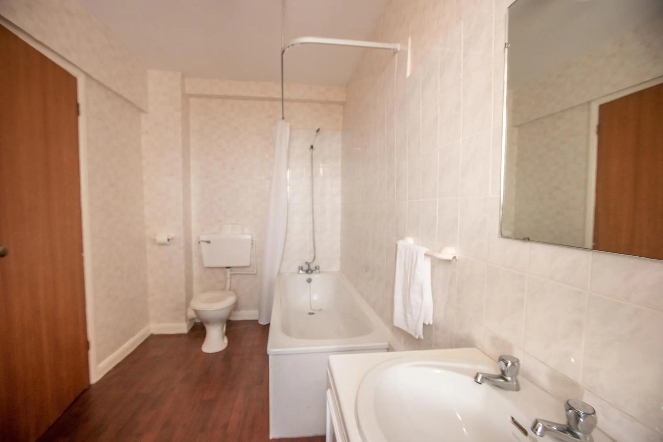 Bathroom in The Carlton Hotel