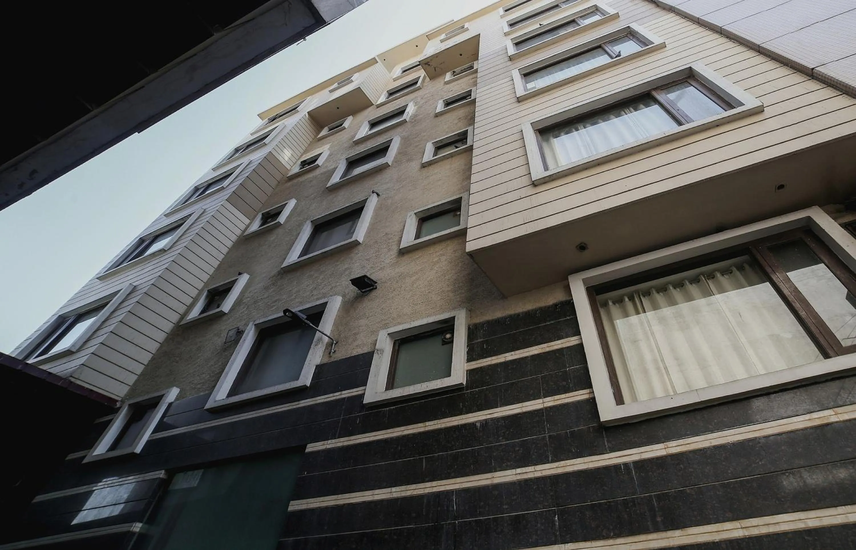 Facade/entrance in Townhouse Hollywood Heights