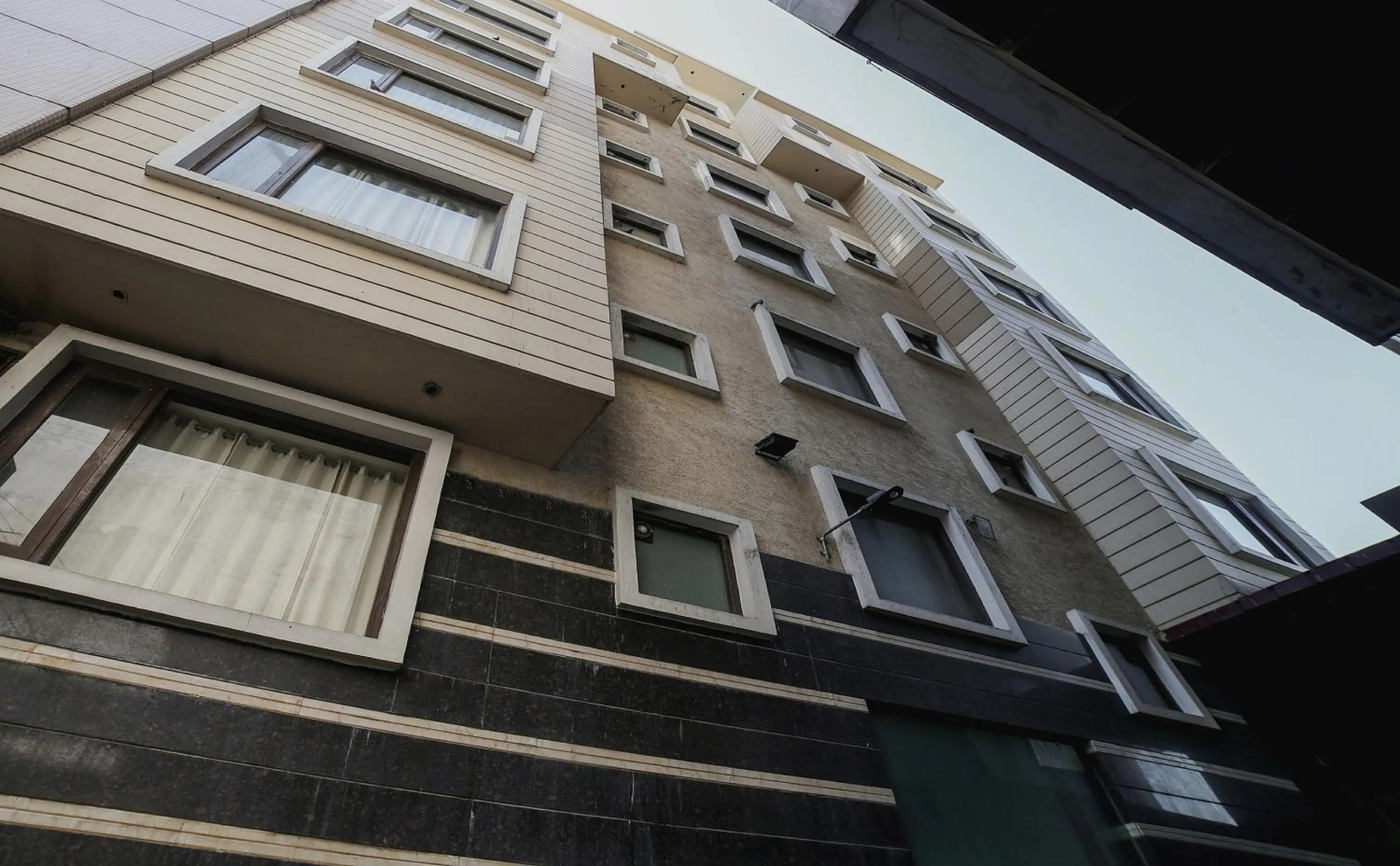 Facade/entrance in Townhouse Hollywood Heights