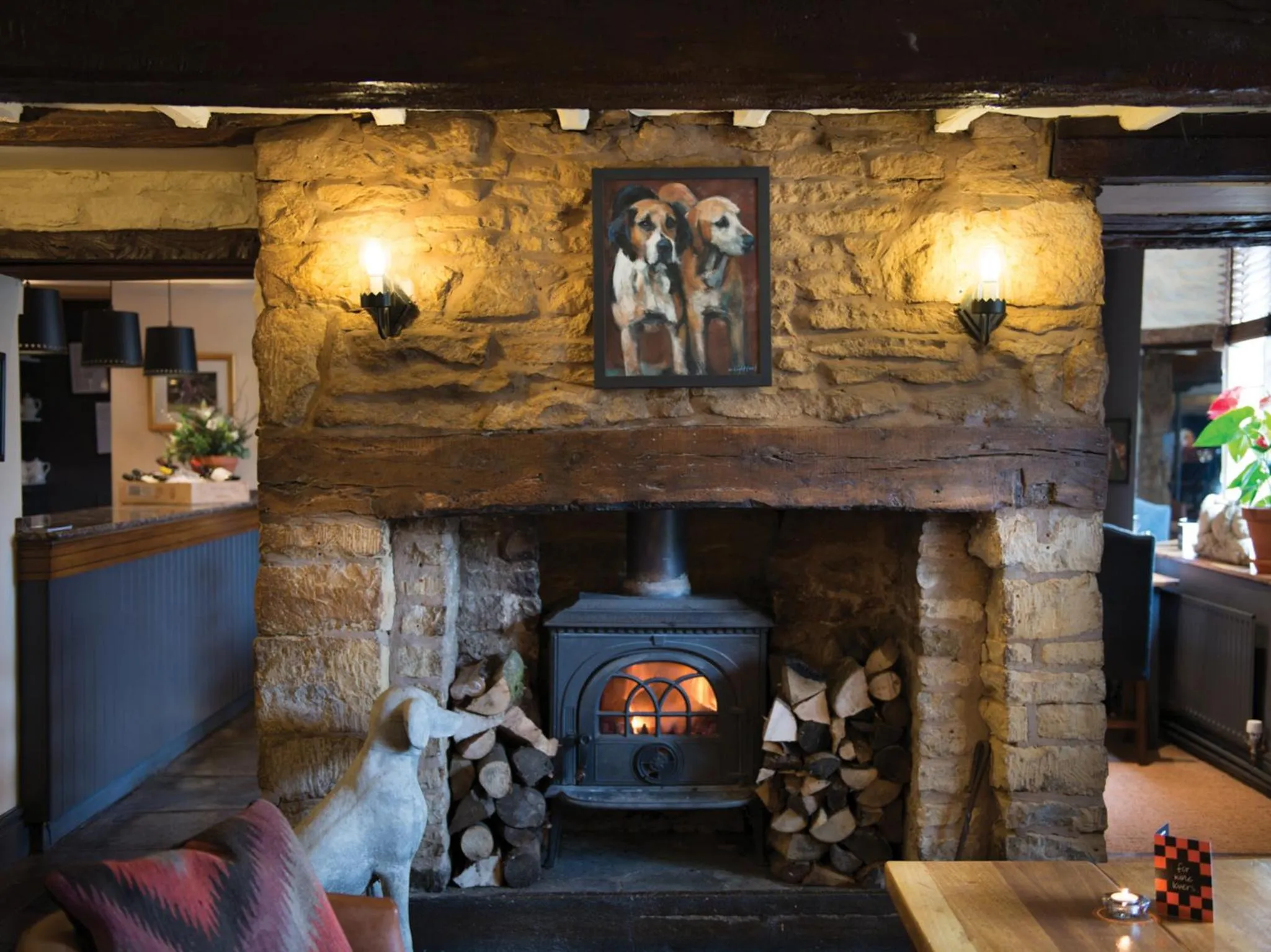 Lounge or bar in The Red Lion Inn
