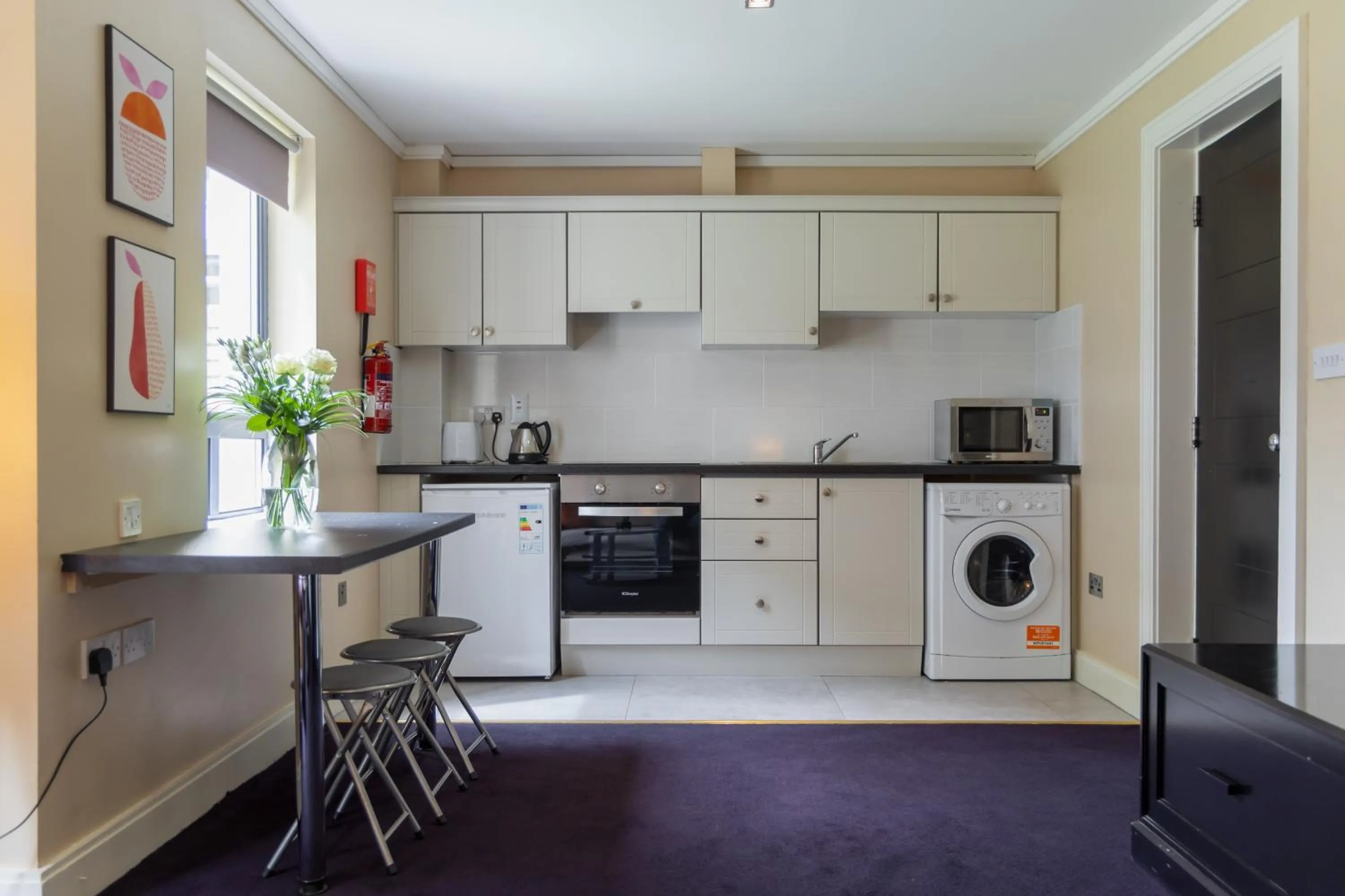 Kitchen or kitchenette in Shamrock Lodge Hotel