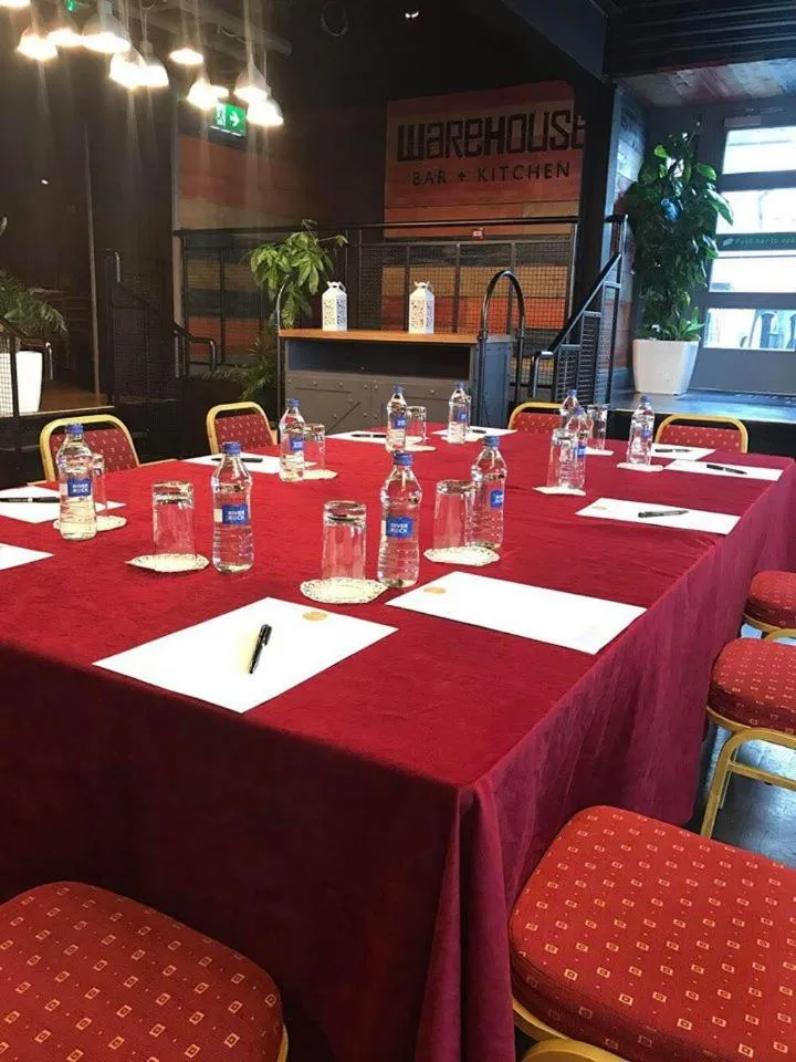 Restaurant/places to eat in McGettigans Hotel