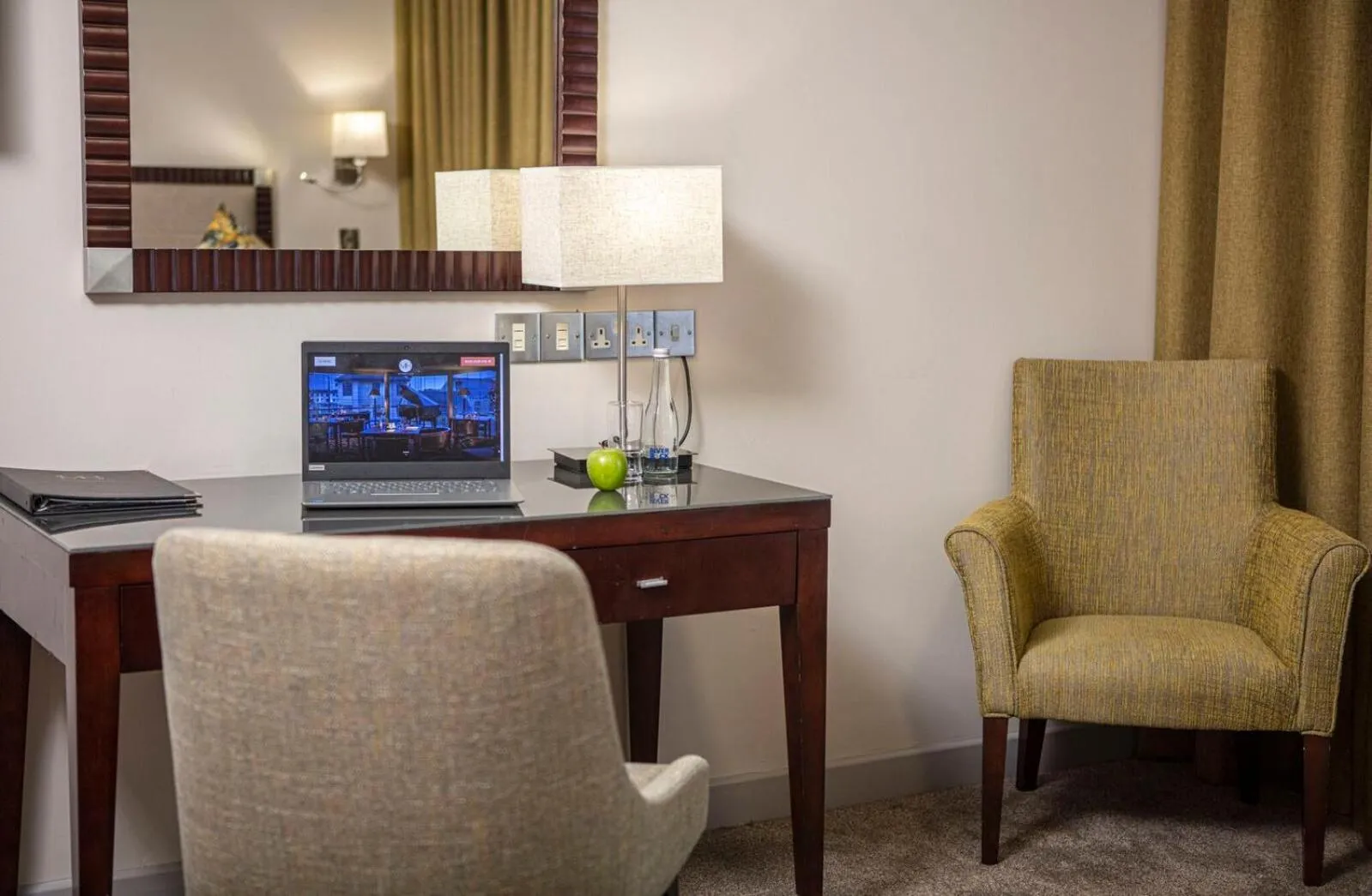 TV and multimedia in McGettigans Hotel