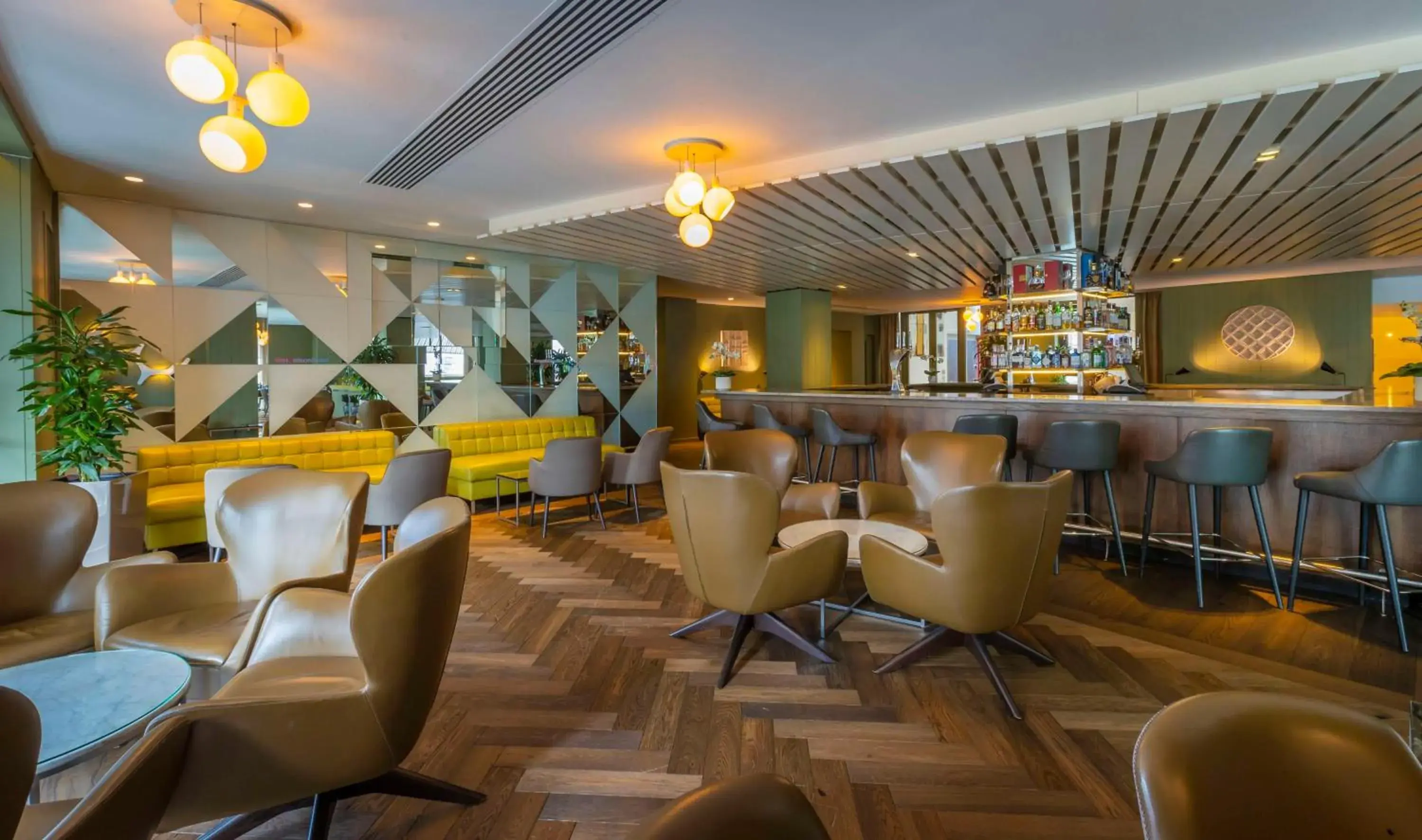 Lounge or bar in The Morrison Dublin, Curio Collection by Hilton Lounge or bar in The Morrison Dublin, Curio Collection by Hilton