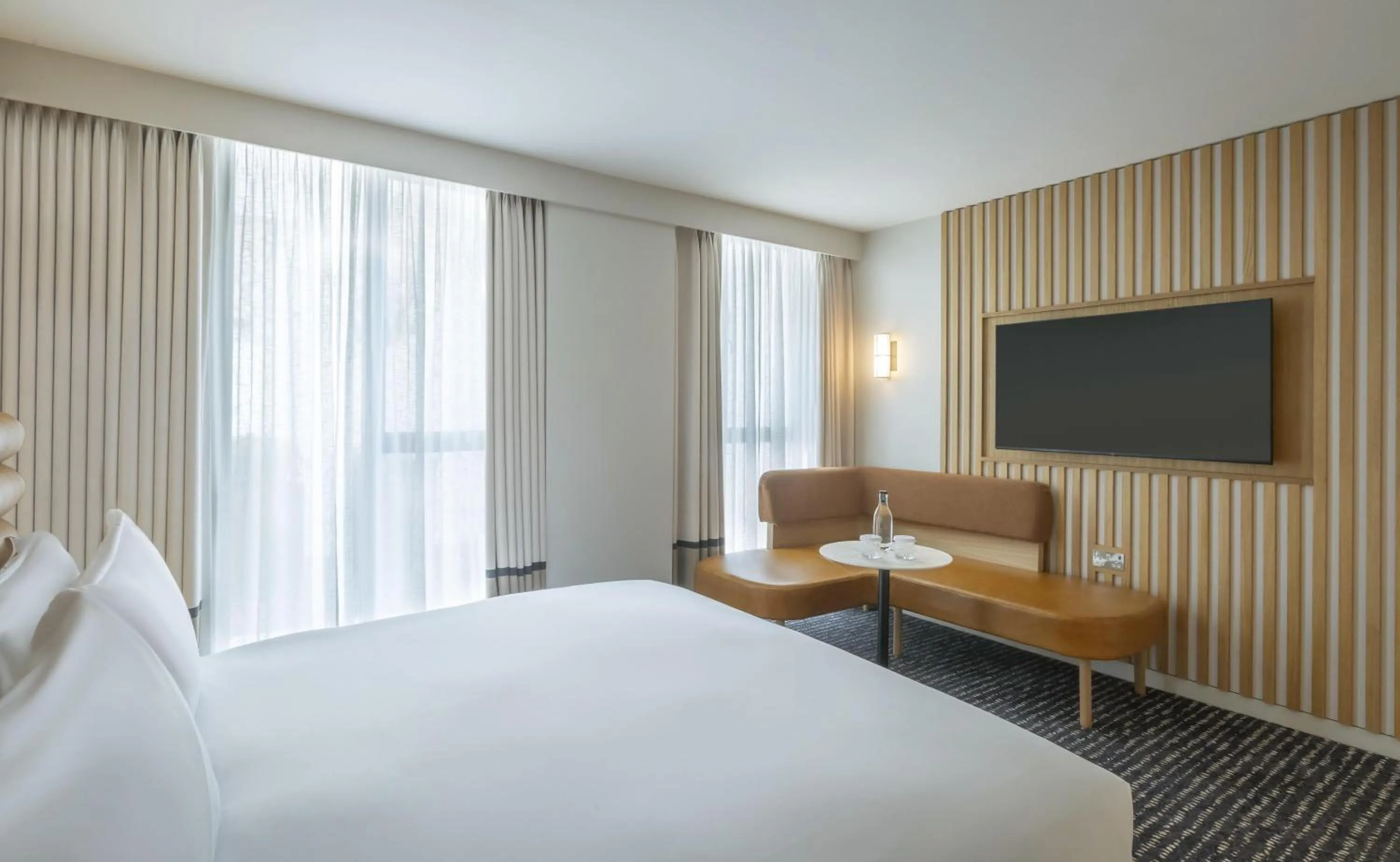 Bed in The Morrison Dublin, Curio Collection by Hilton