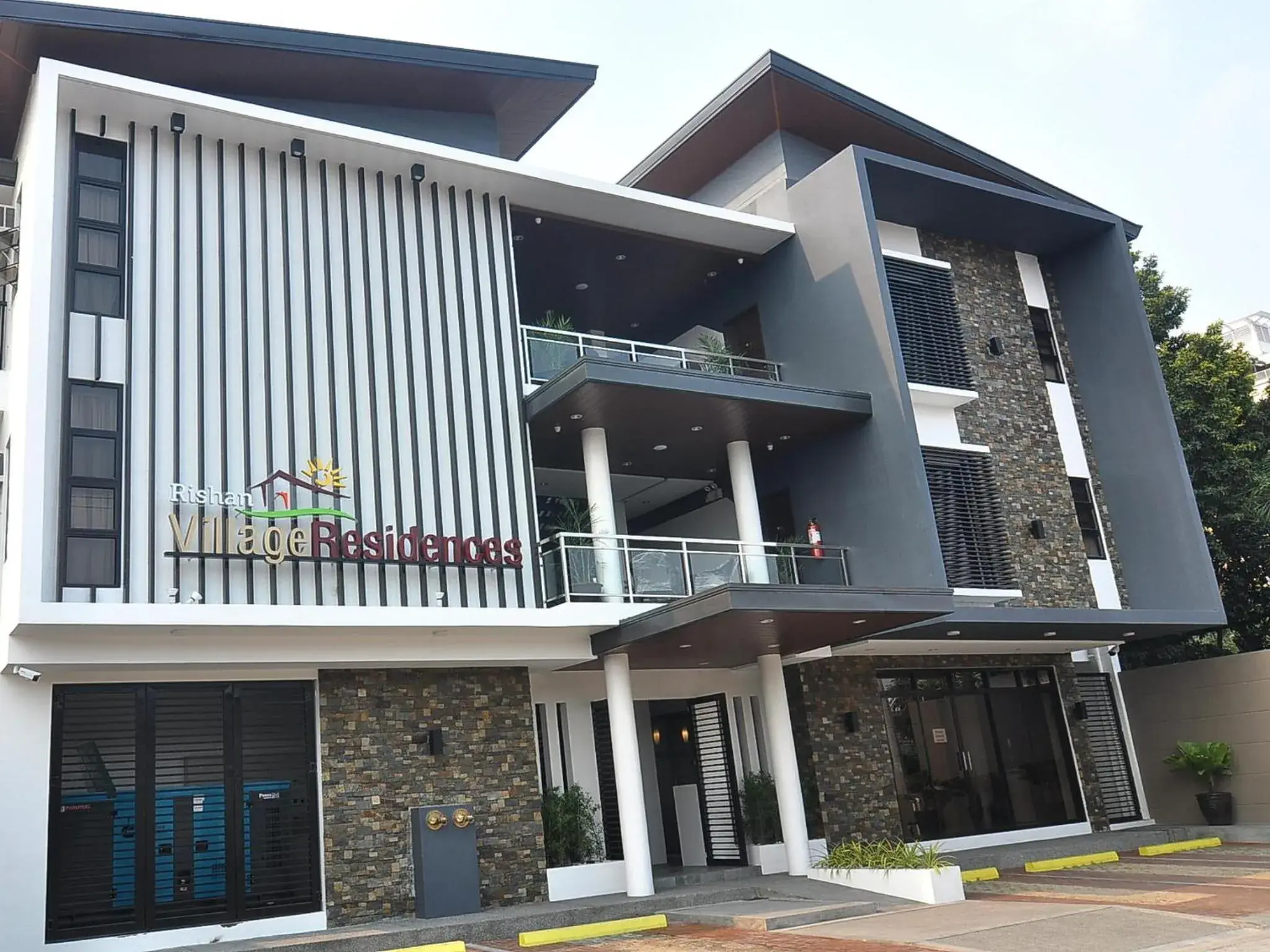 Facade/entrance in Rishan Village Residences Facade/entrance in Rishan Village Residences