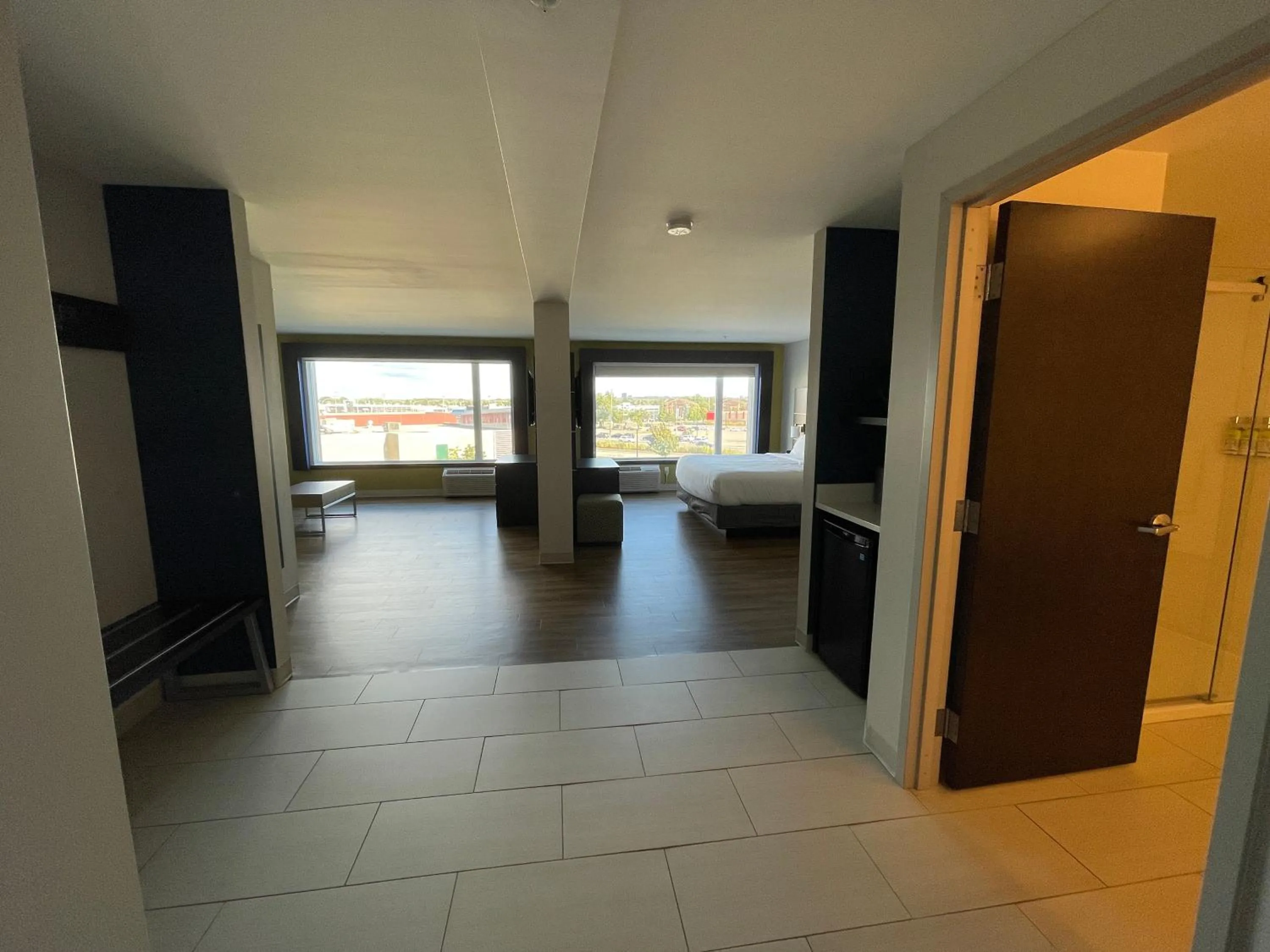 bunk bed, Bed in Holiday Inn Express & Suites - Gatineau - Ottawa by IHG