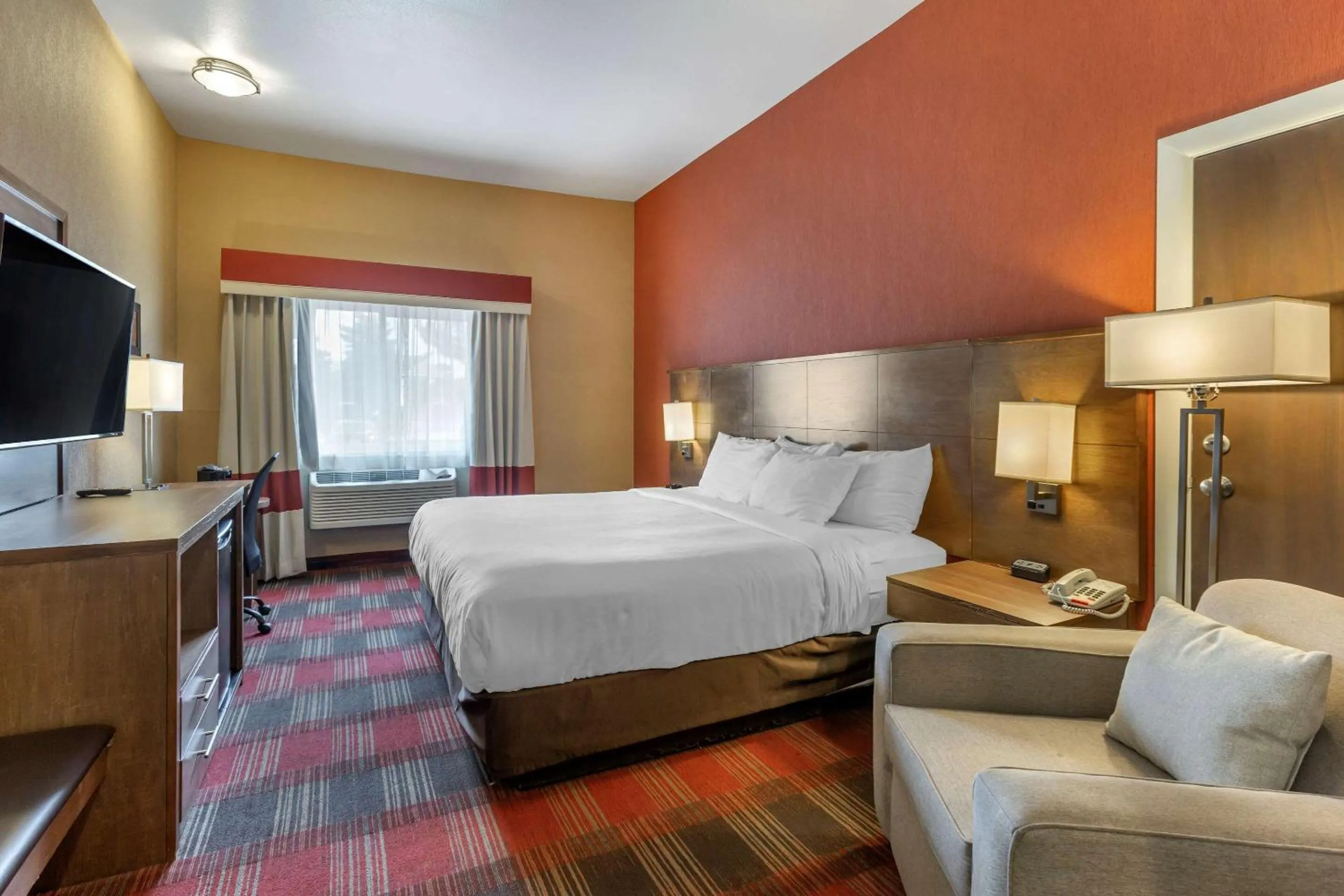 Photo of the whole room, Bed in Comfort Inn Flagstaff Lucky Lane I-40