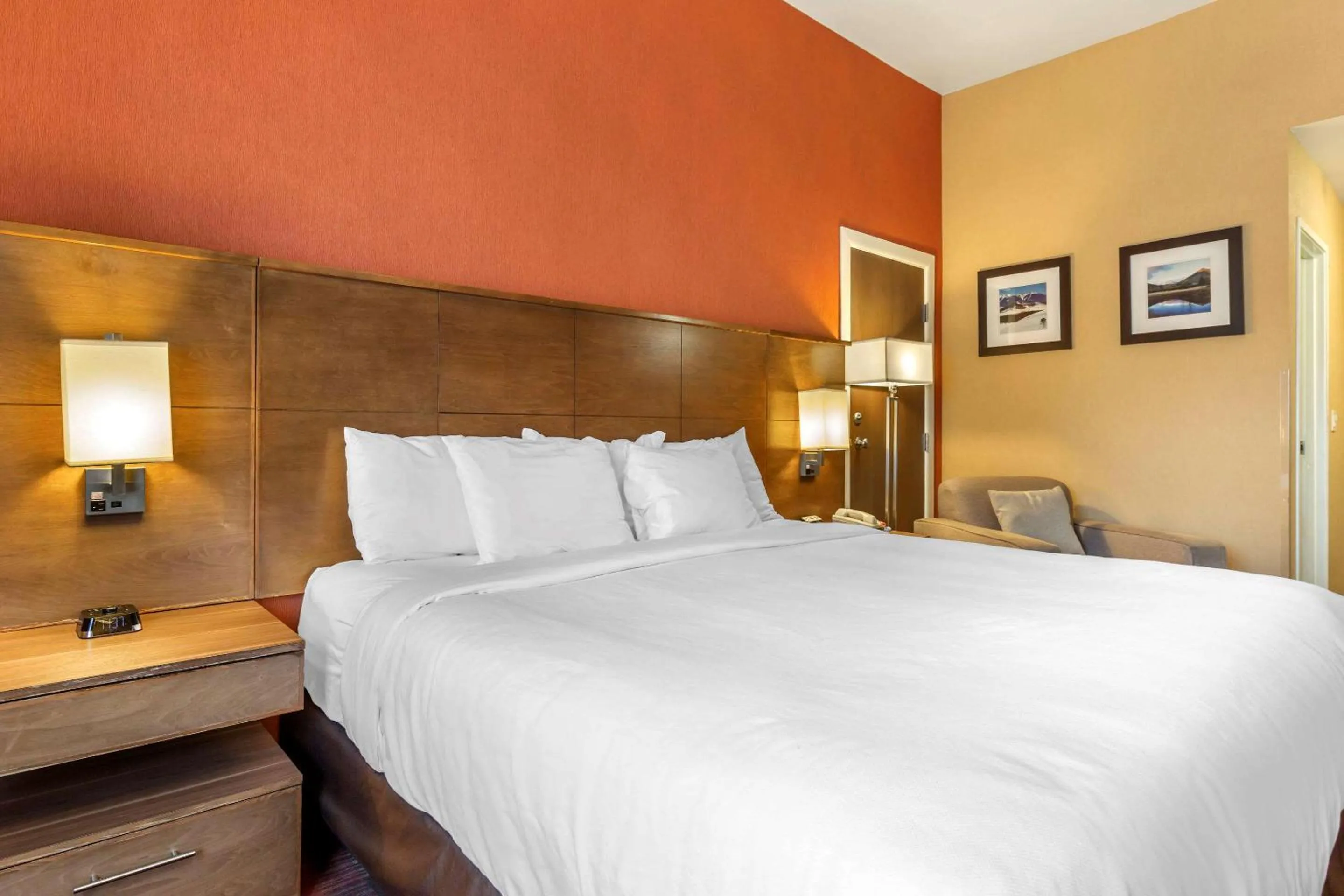 Photo of the whole room, Bed in Comfort Inn Flagstaff Lucky Lane I-40