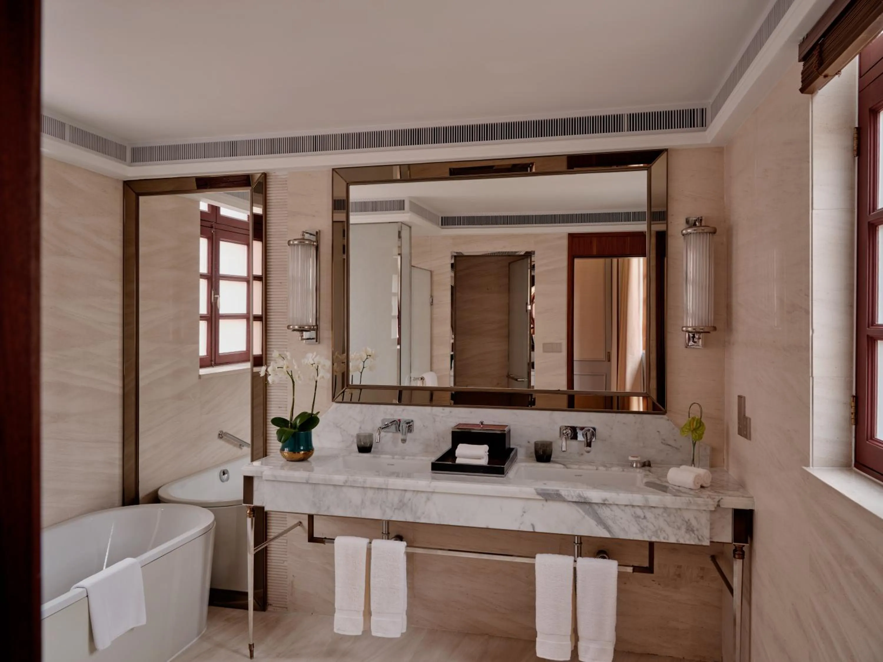 Bathroom in Capella Shanghai, Jian Ye Li