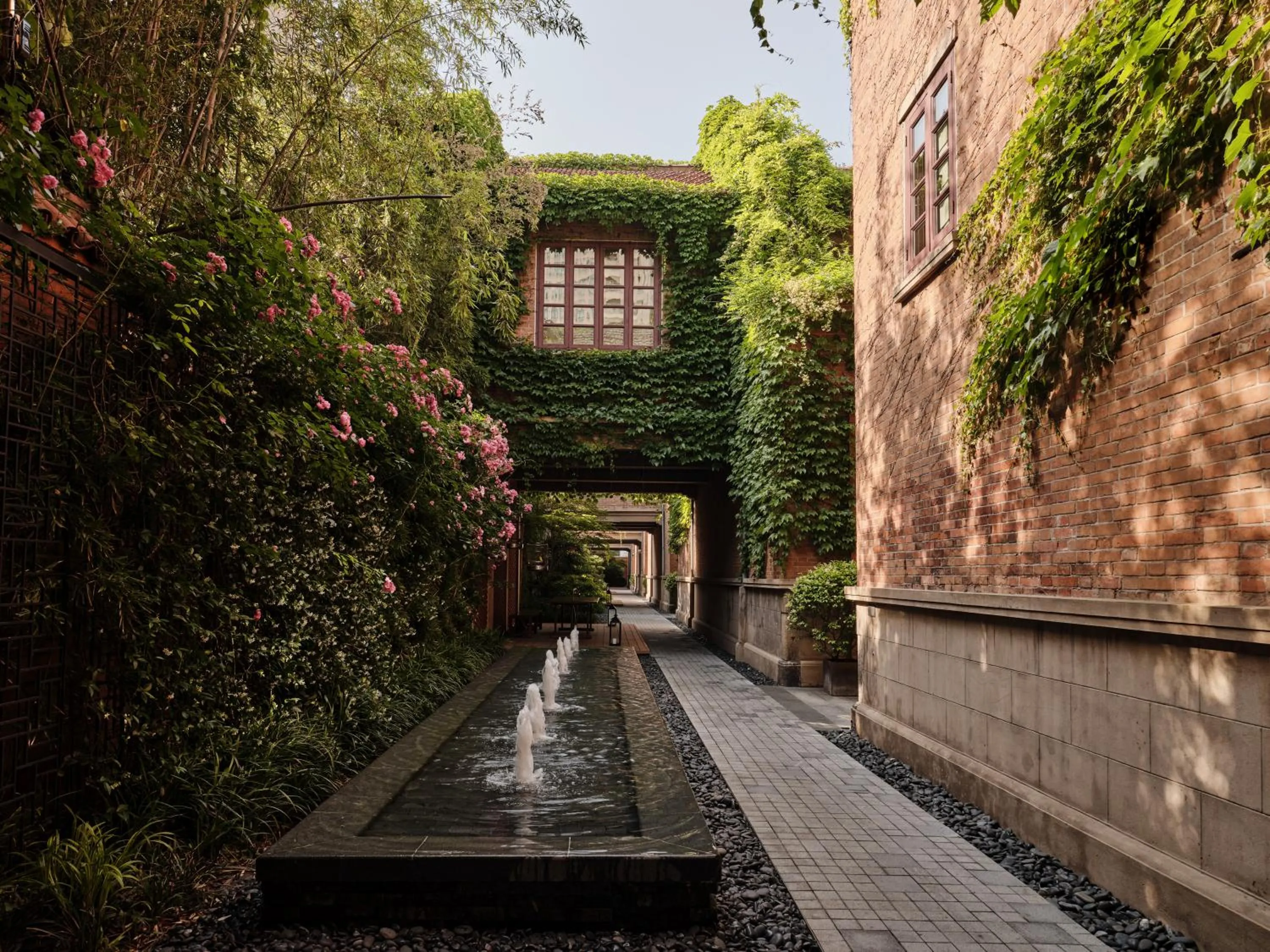 Garden in Capella Shanghai, Jian Ye Li