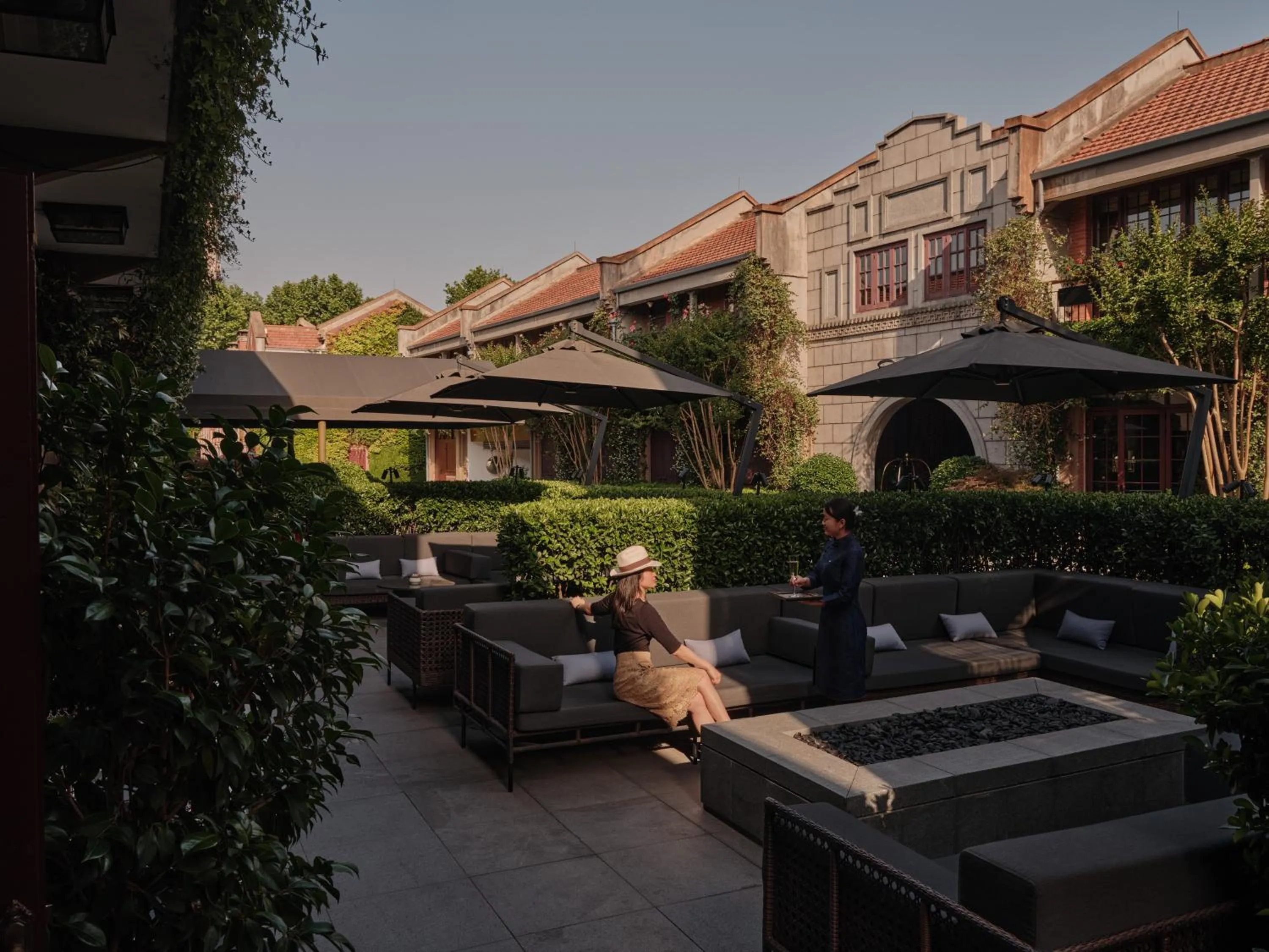 Day in Capella Shanghai, Jian Ye Li