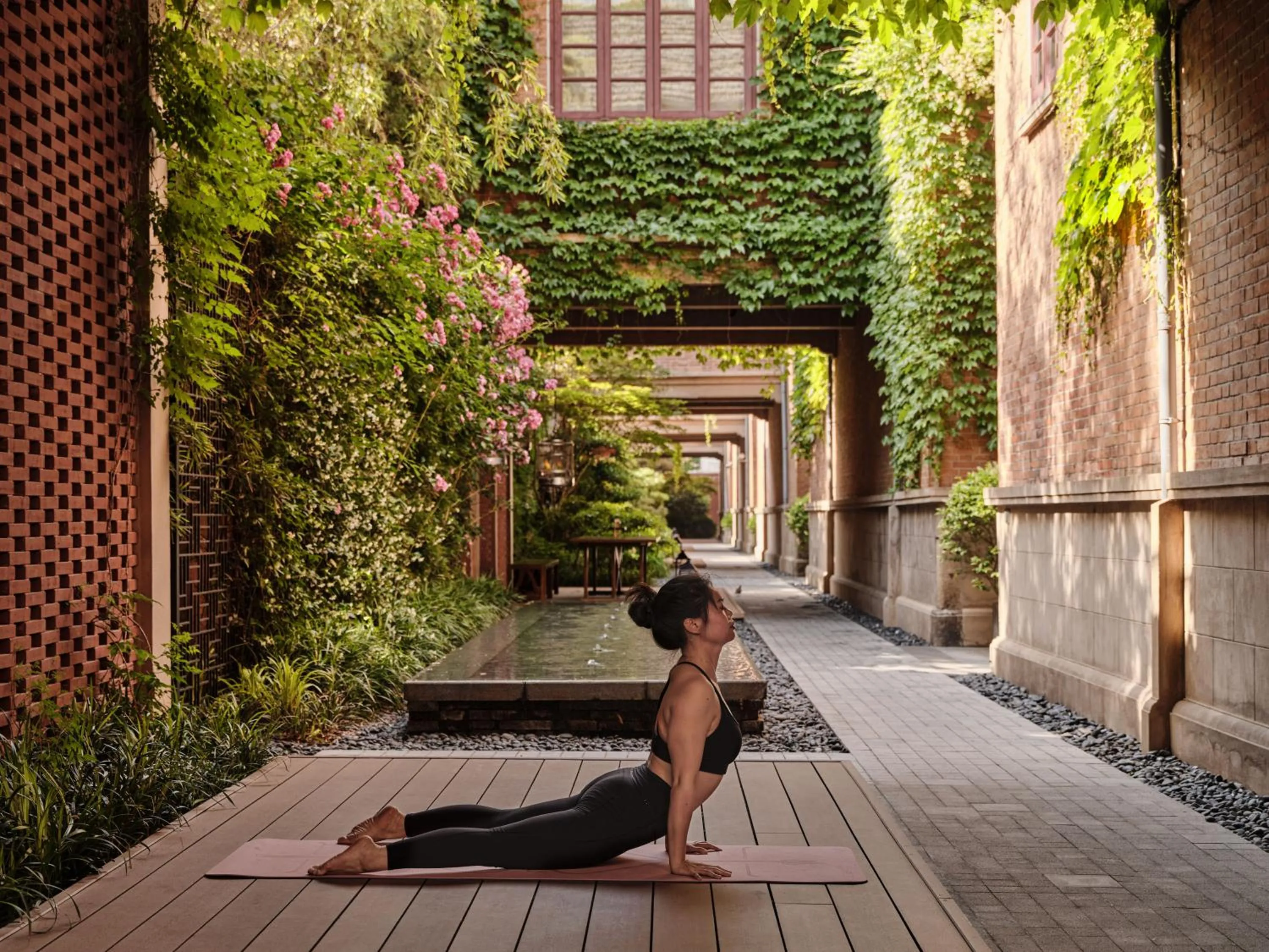 Activities in Capella Shanghai, Jian Ye Li