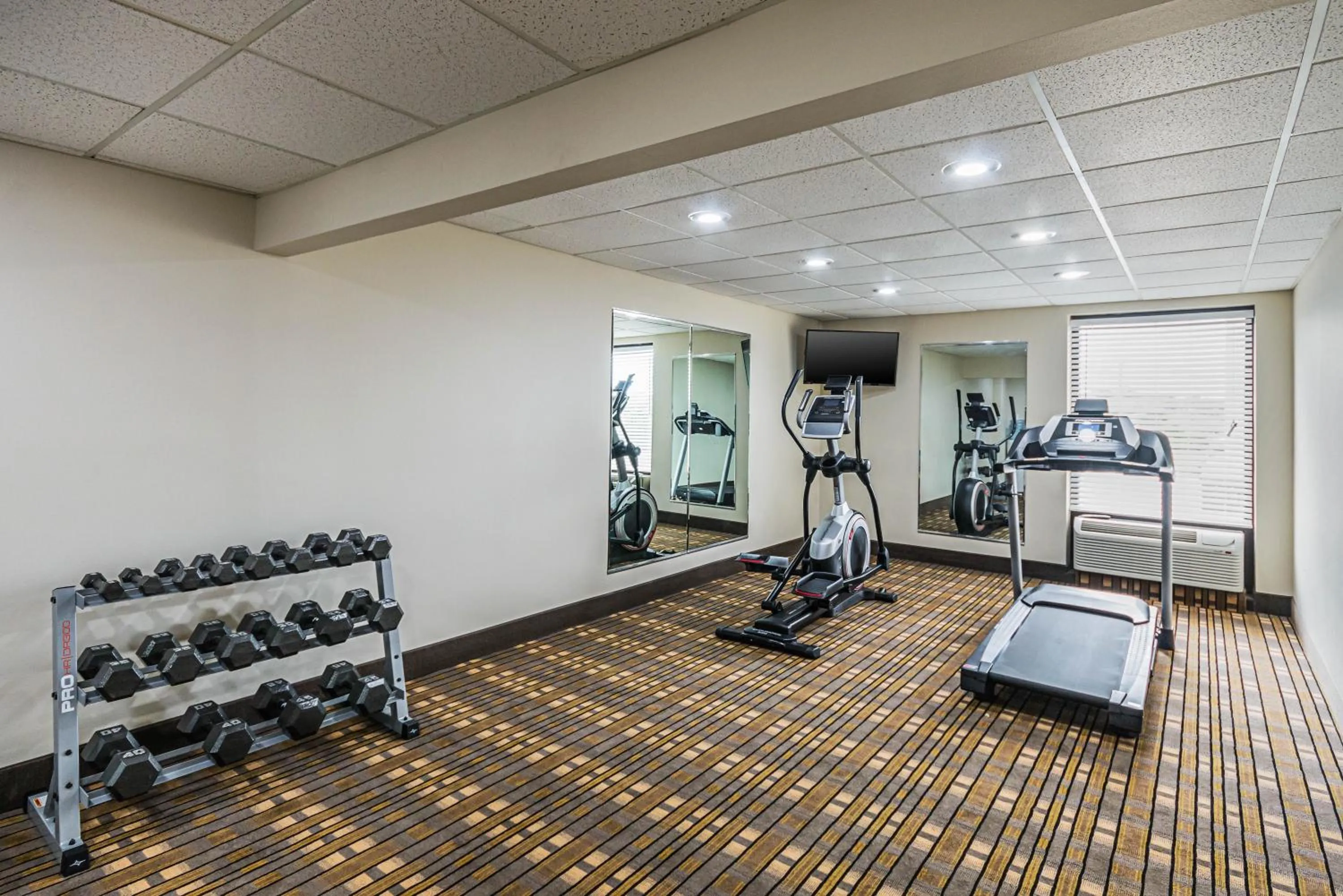 Fitness centre/facilities in Quality Inn Berea