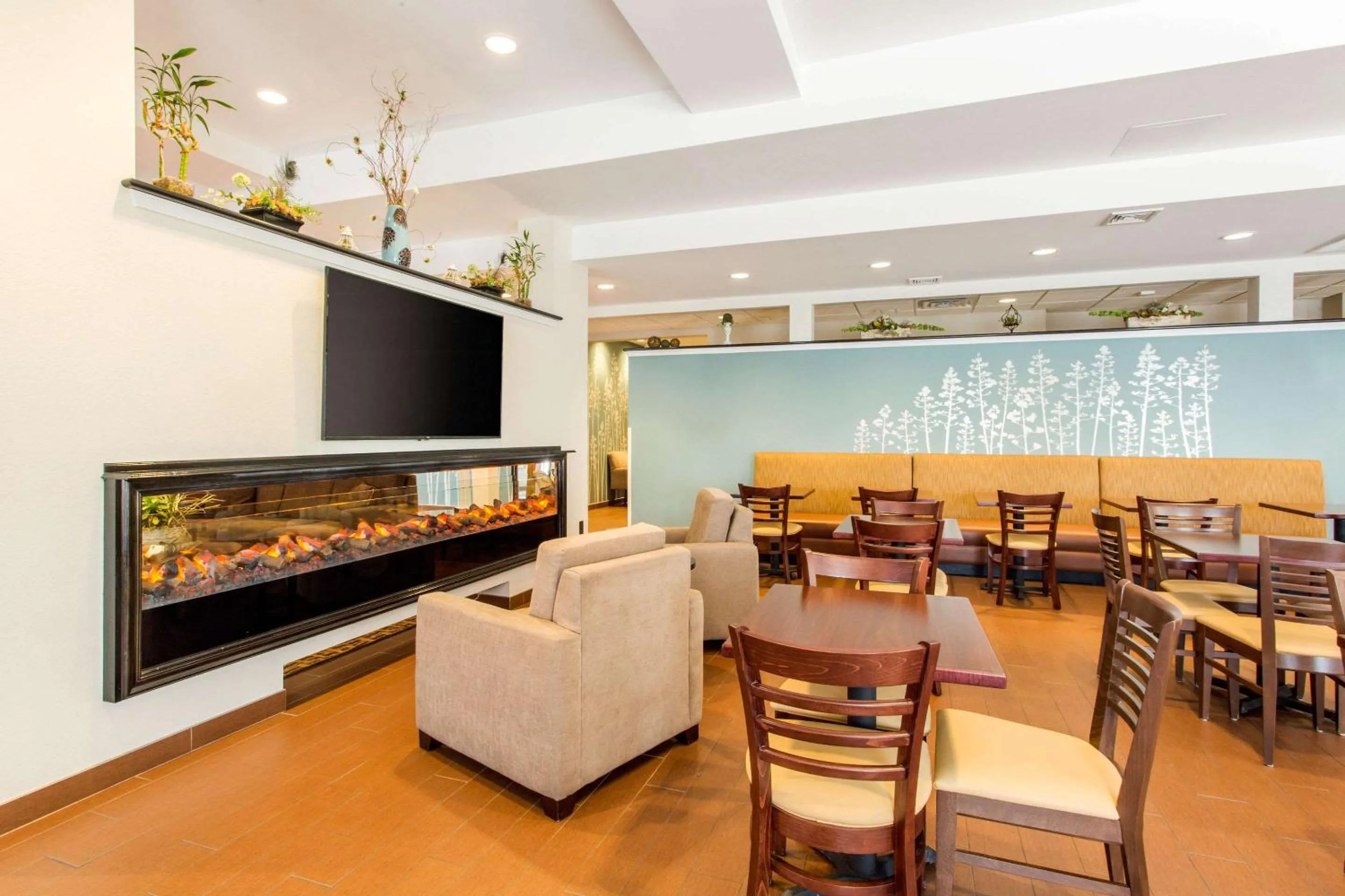 Breakfast in Sleep Inn & Suites Middletown - Goshen