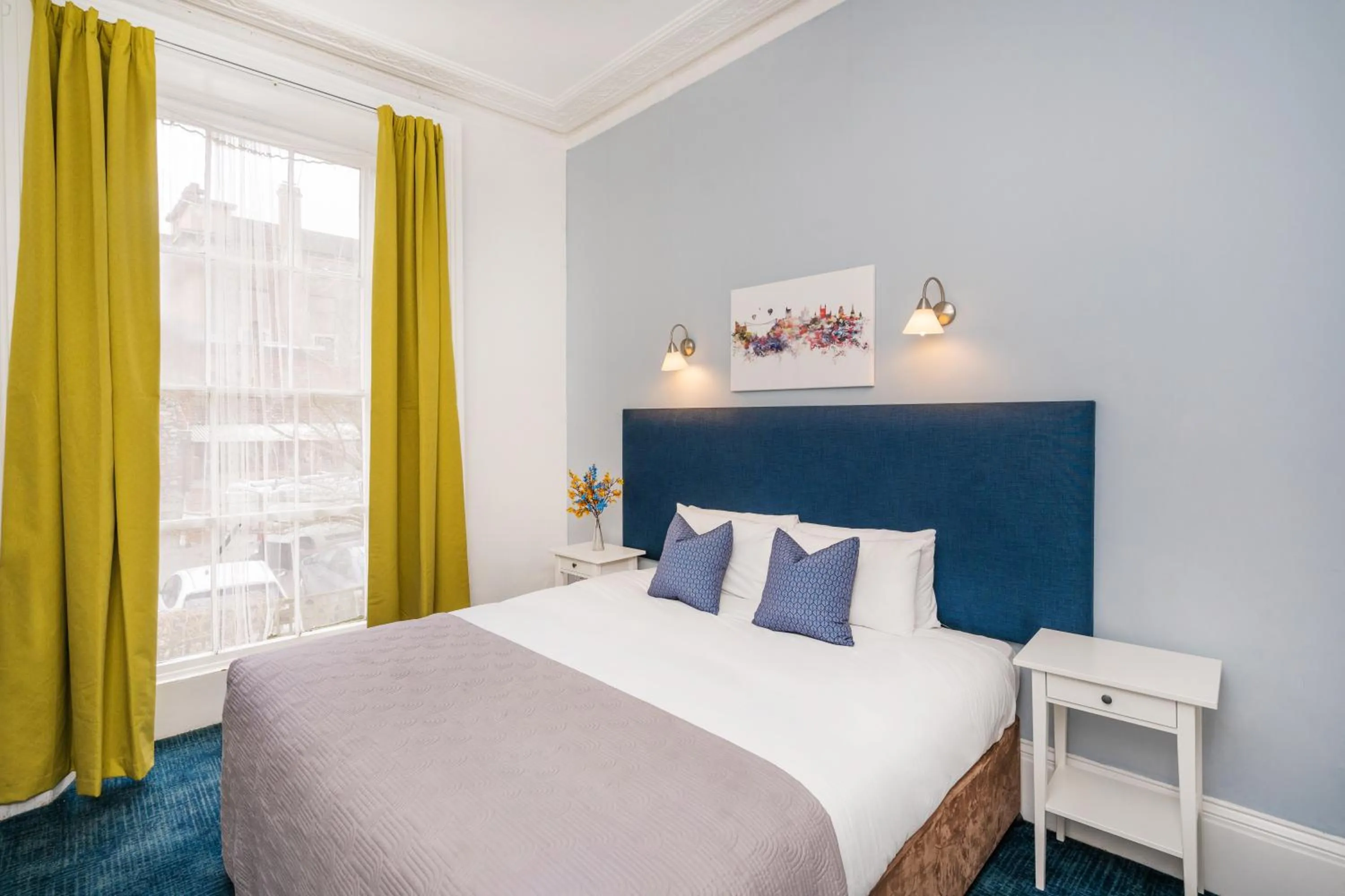 Bedroom, Bed in The Washington