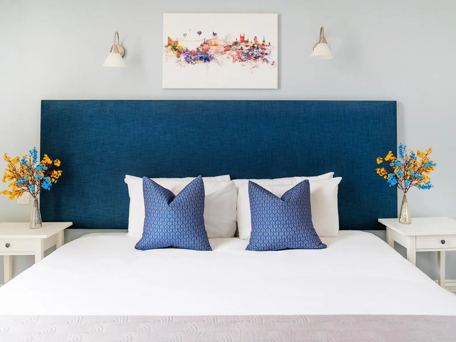 Bed in The Washington