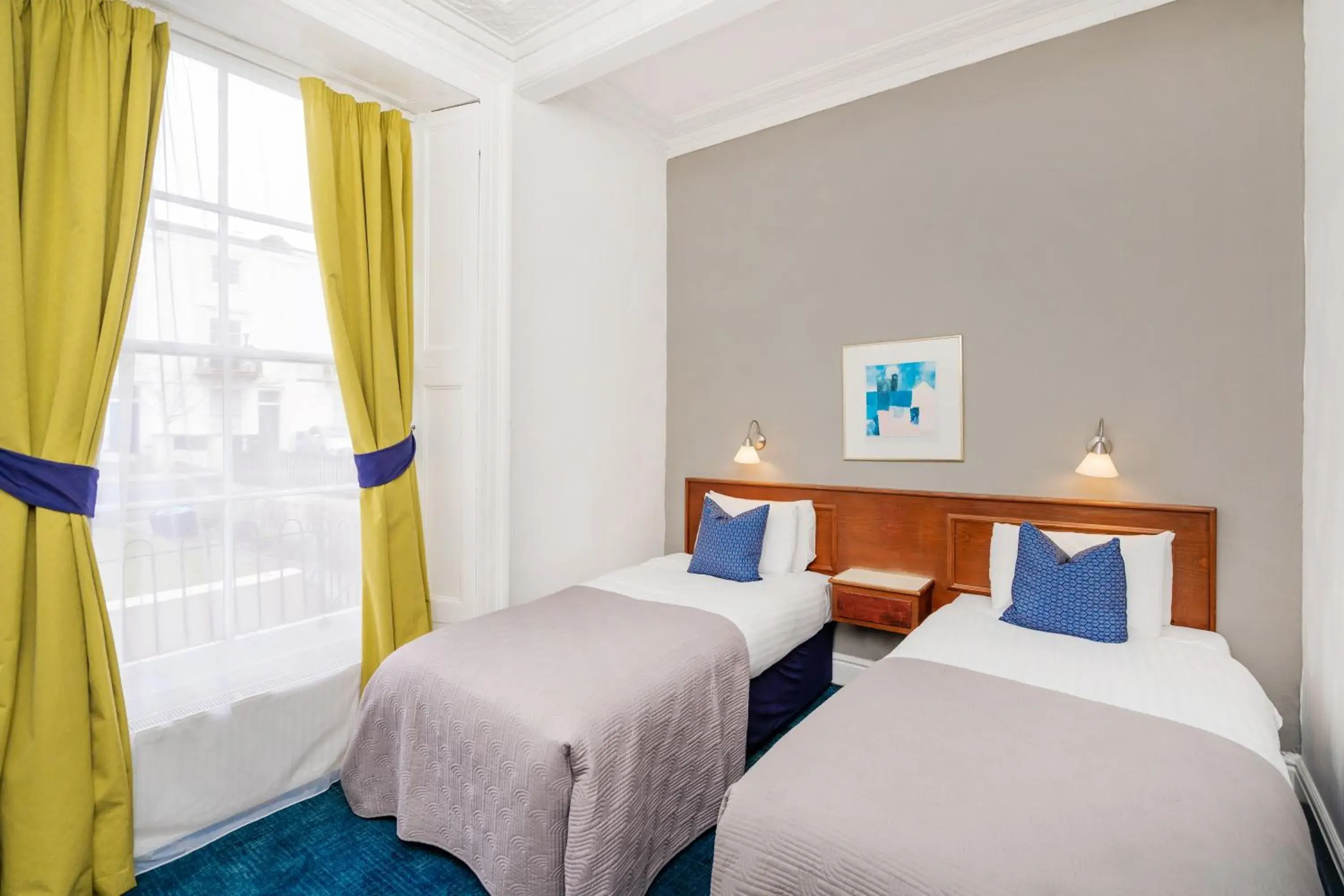 Bed in The Washington Bed in The Washington