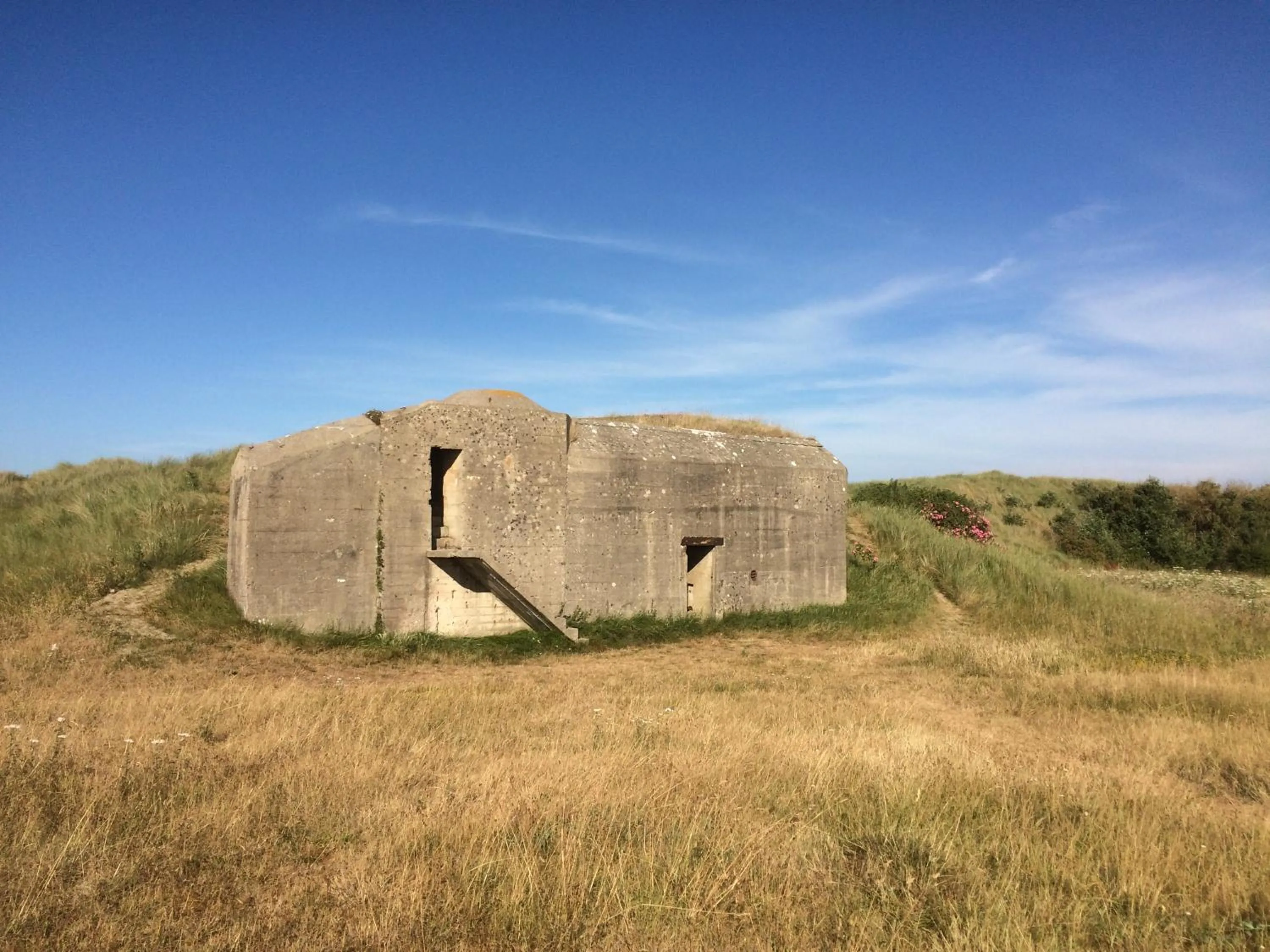 Nearby landmark in Ivy House Utah Beach