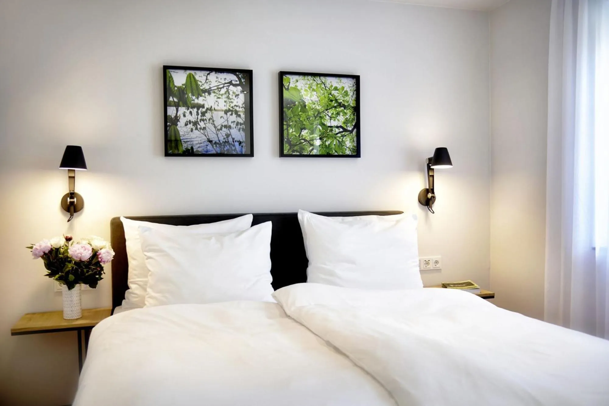 Photo of the whole room, Bed in Glück in Sicht