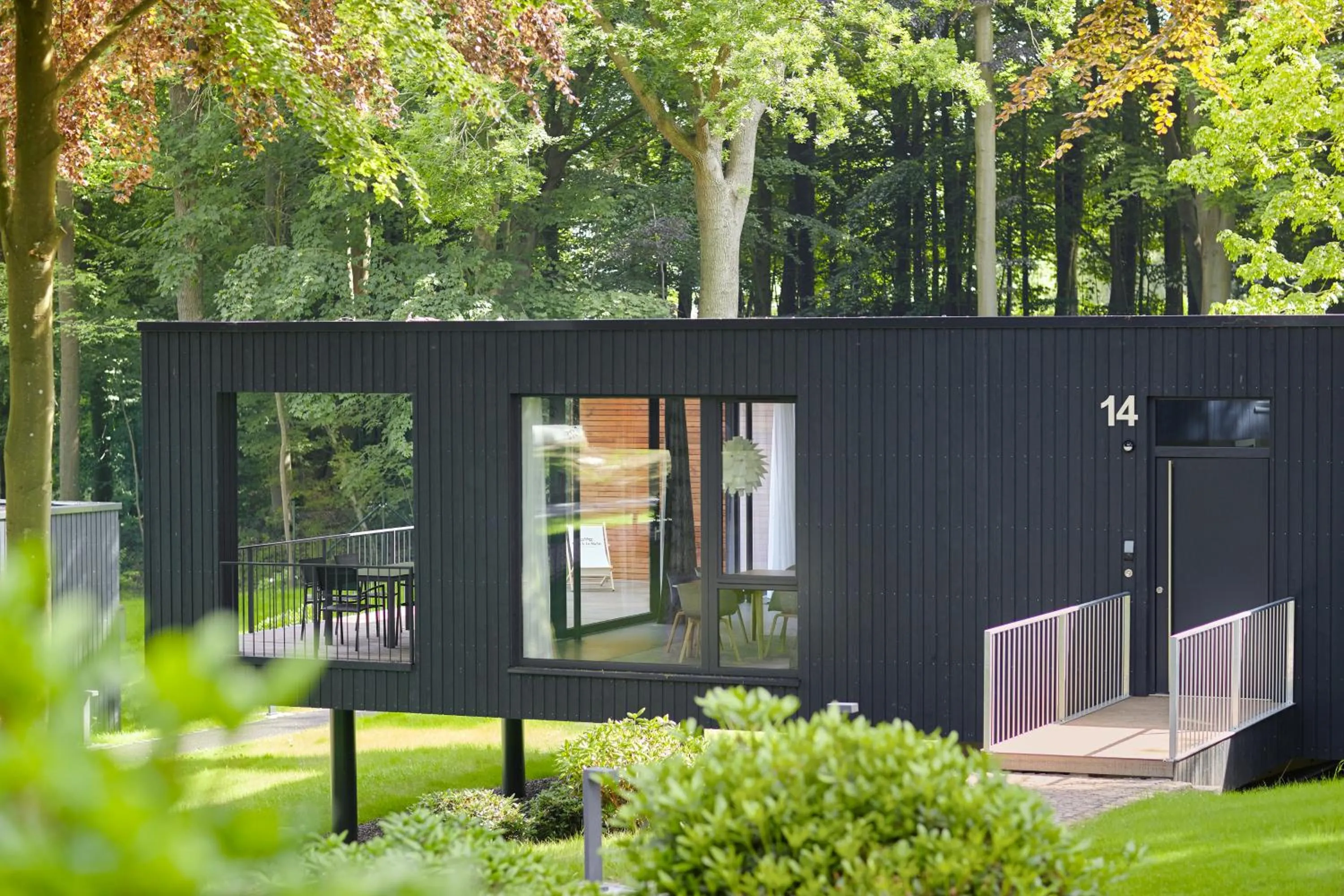 Facade/entrance in Glück in Sicht