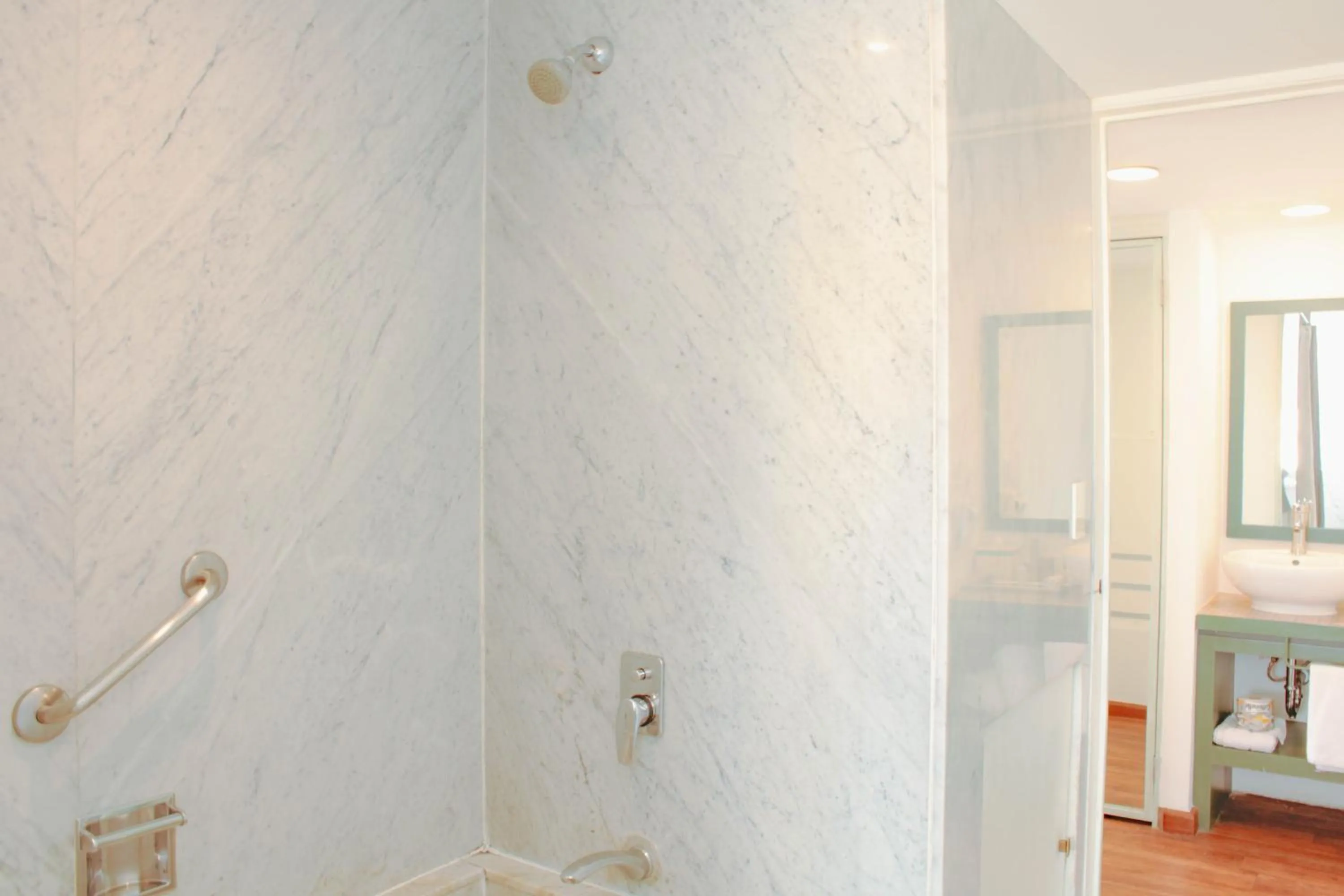 Bathroom in Hotel Fontan Reforma Centro Historico