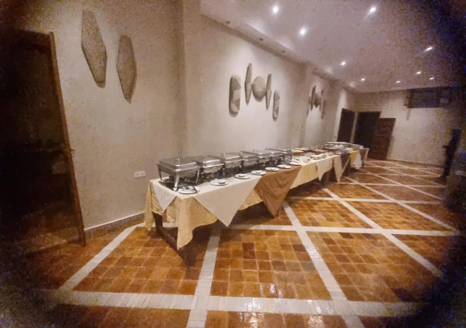 Restaurant/places to eat in Bab Rimal - Desert Hotel in M'hamid El Ghizlane