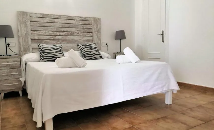 Bed in Hotel Rosamar - Emar Hotels