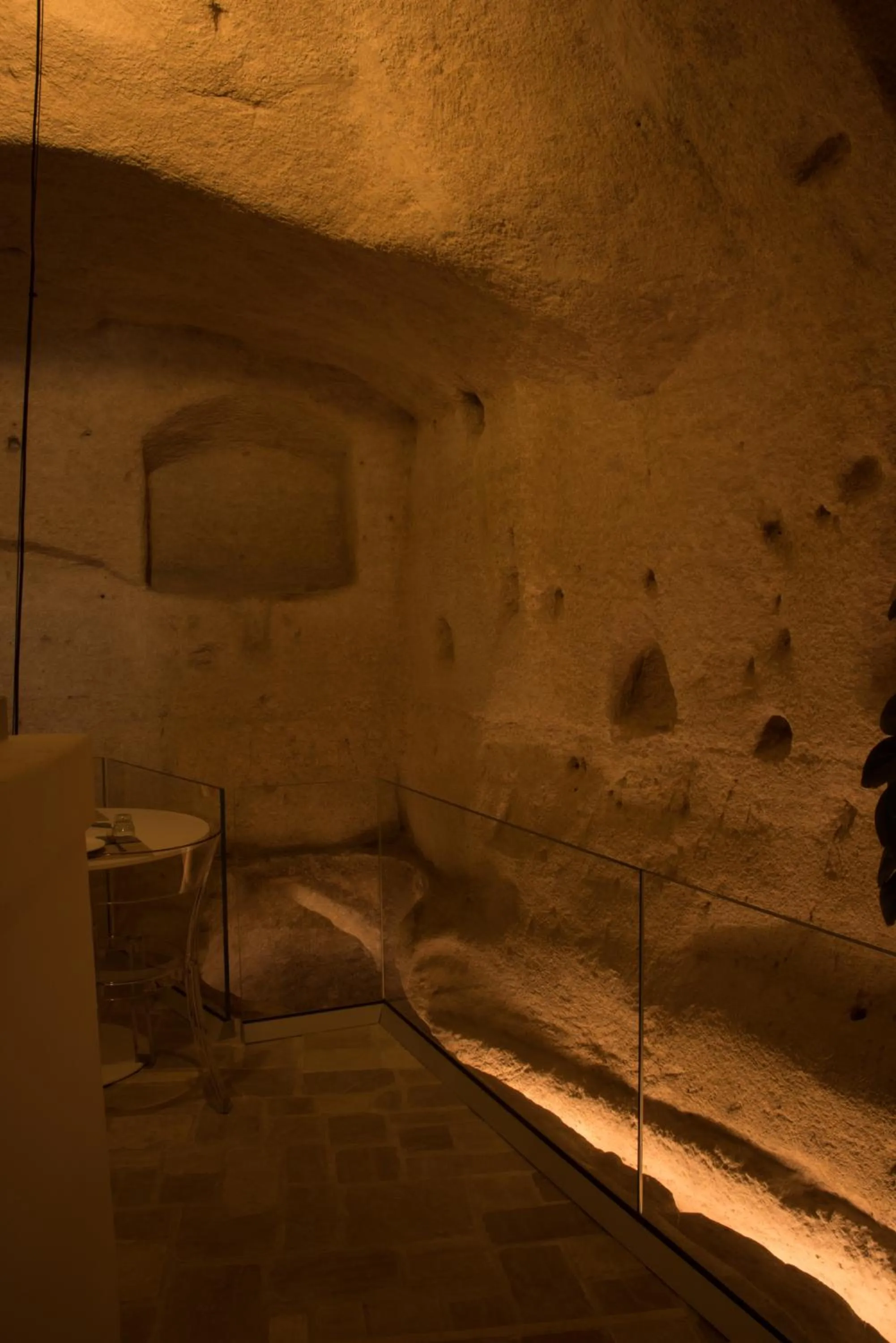 hair dresser in LA DIMORA DELLE 3 ZIE