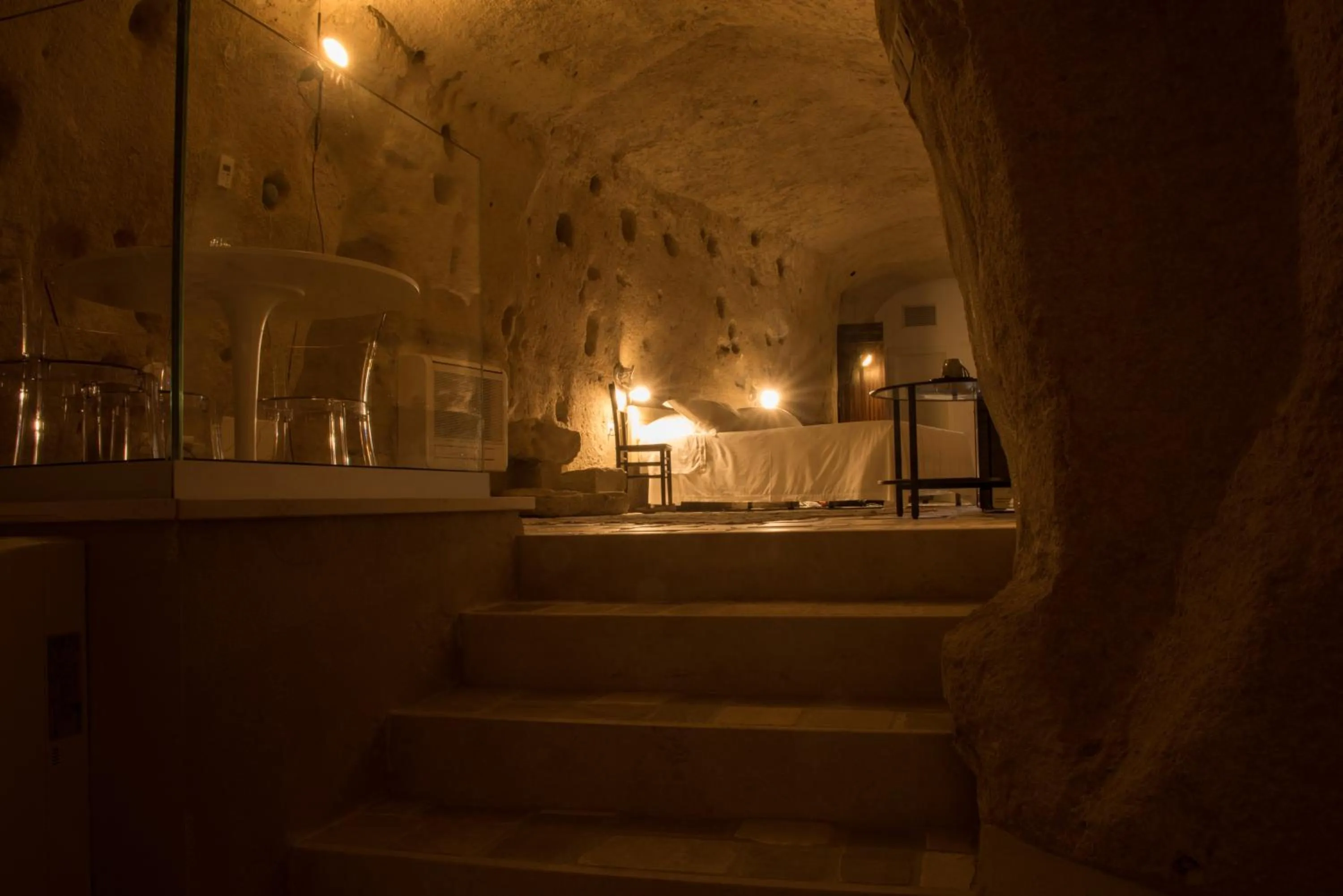 hair dresser in LA DIMORA DELLE 3 ZIE