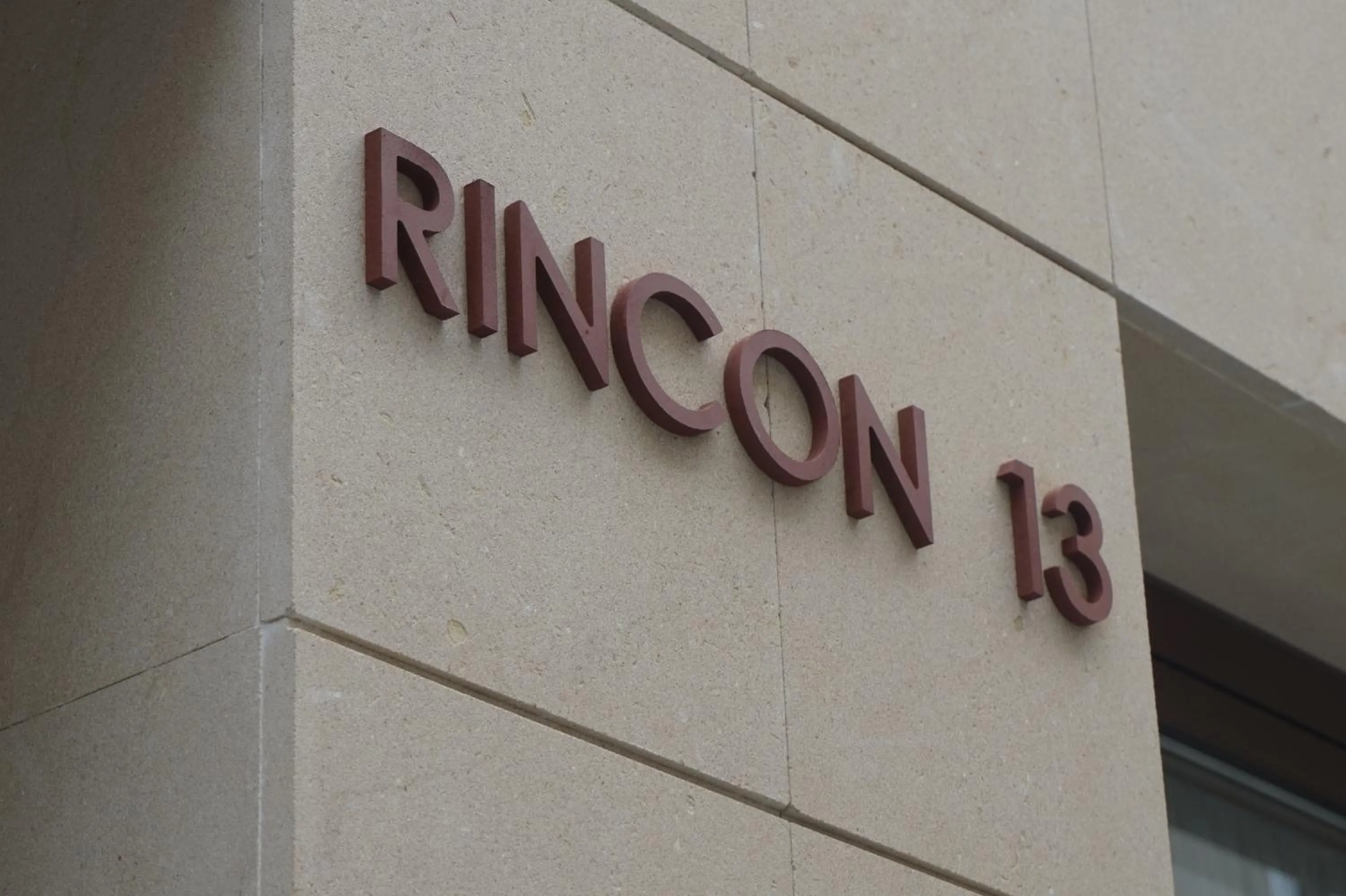 Facade/entrance in Rincon 13 - Mares